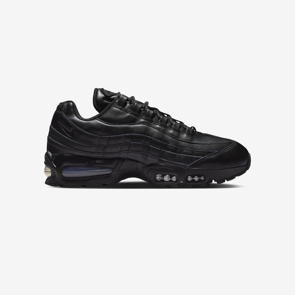Nike Footwear оригінал | Швидка доставка Україна – боковий вид