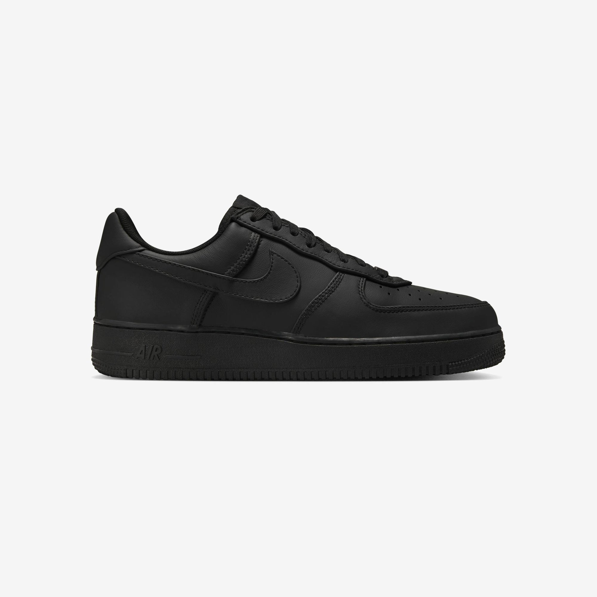 Nike Footwear оригінал | Швидка доставка Україна – боковий вид