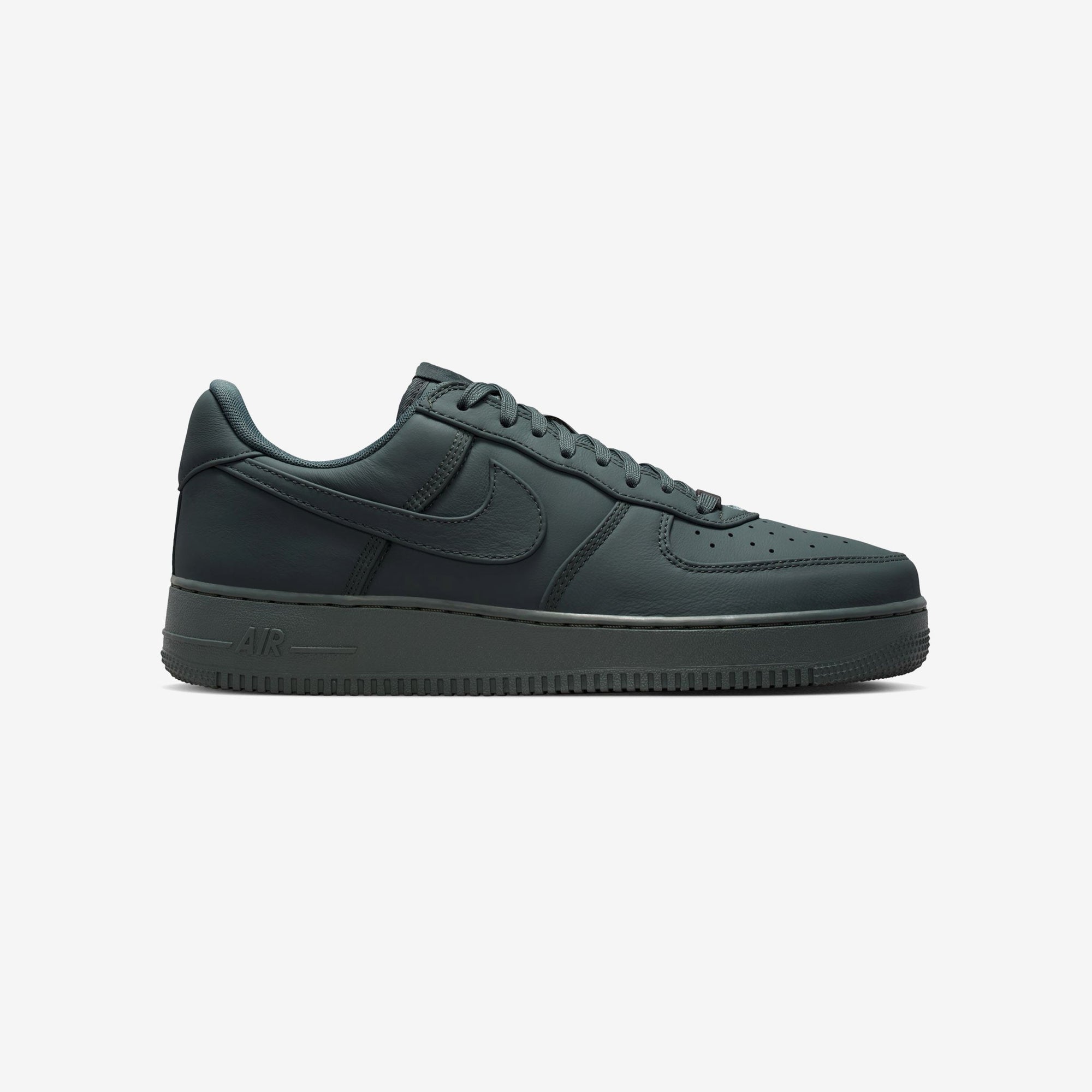 Nike Footwear оригінал | Швидка доставка Україна – боковий вид