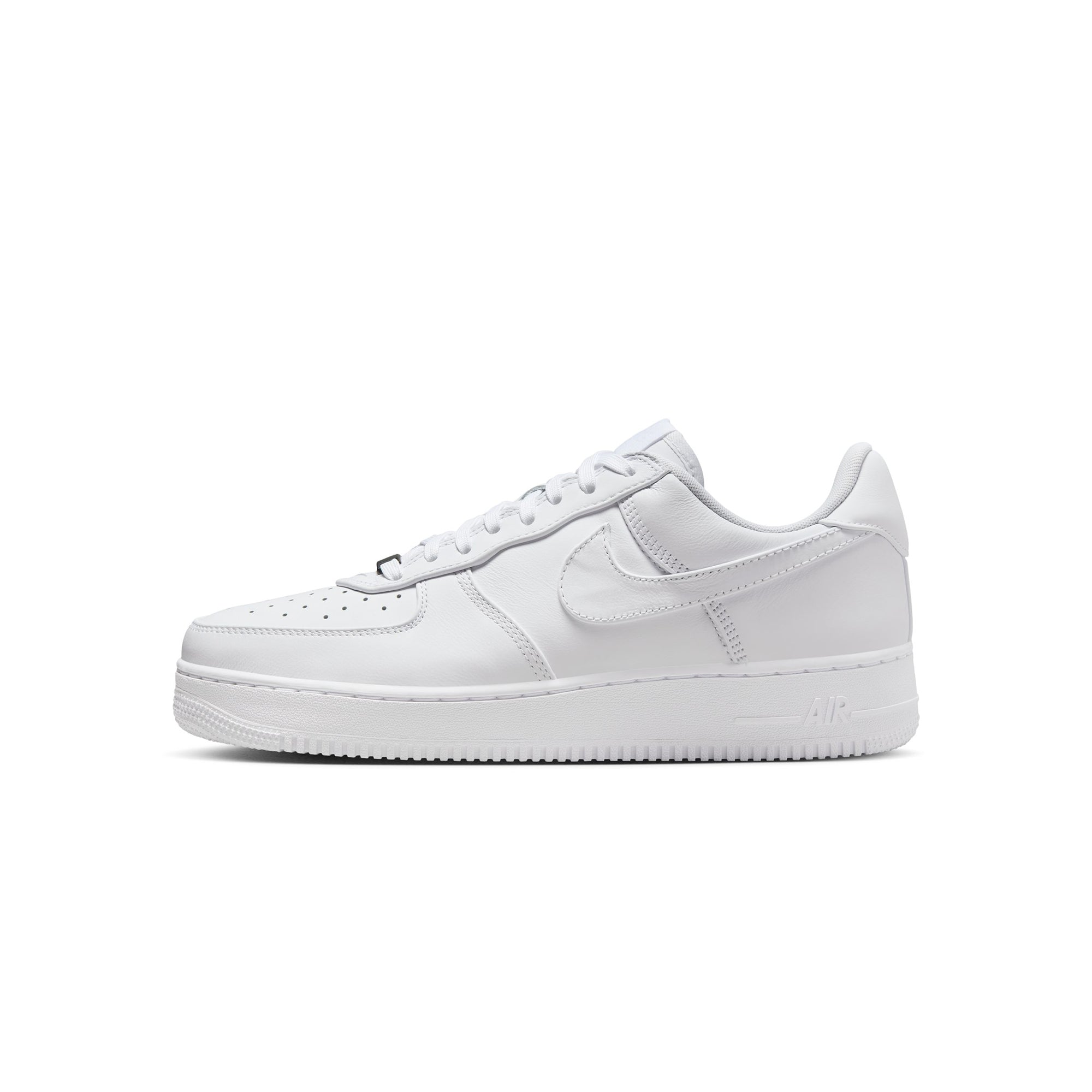 NIKE Footwear оригінал | Швидка доставка Україна – боковий вид