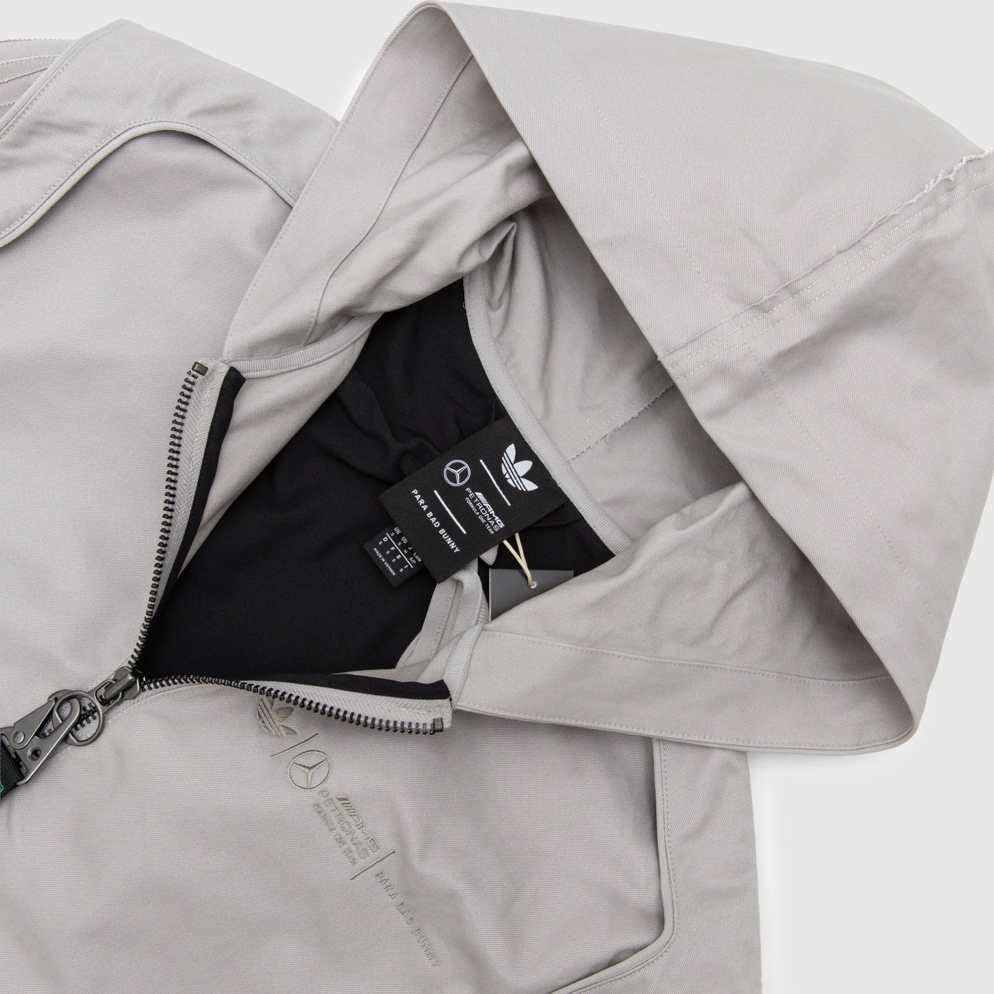 Bad Bunny X Mercedes-Amg Petronas F1 Team Racing Zip Up Adidas оригінал – Купити в Україні – детальний вид