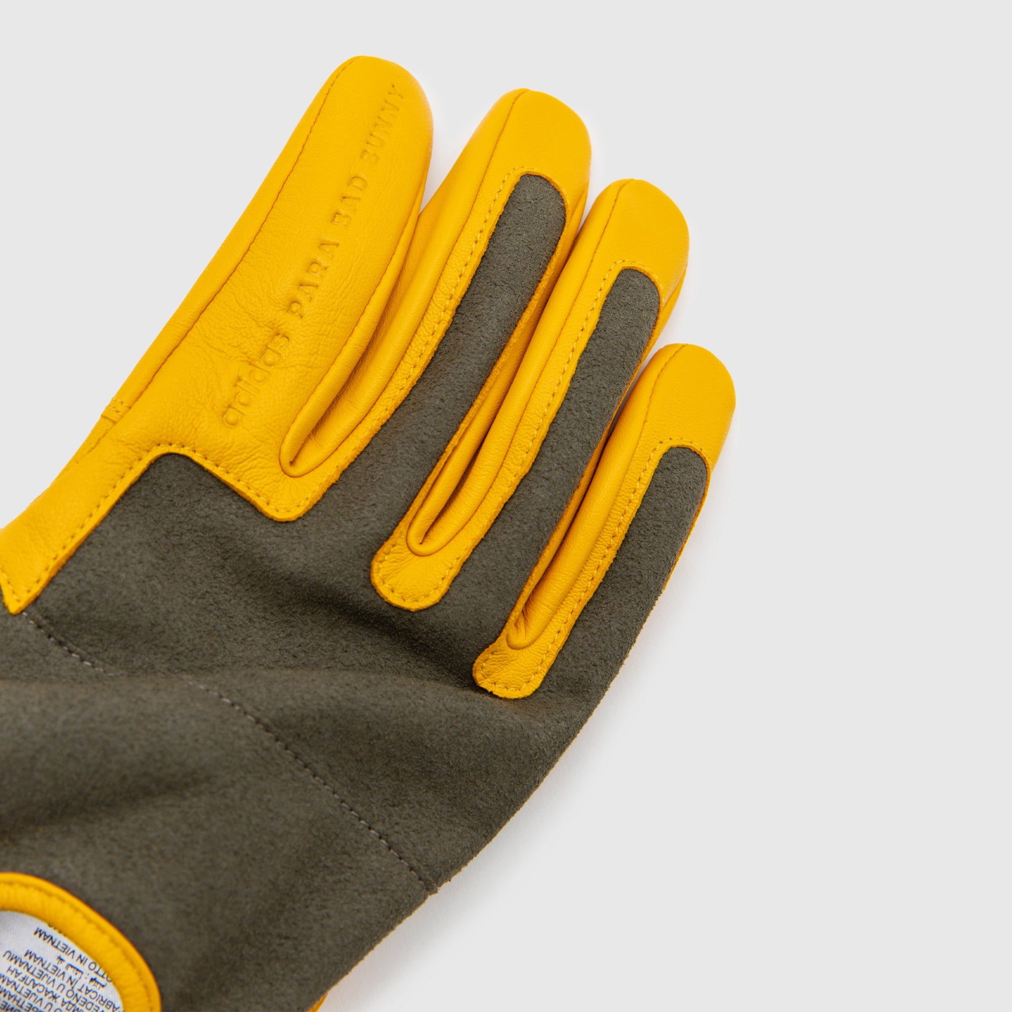 Оригінальна Bad Bunny X Mercedes-Amg Petronas F1 Team Racing Glove Adidas – детальний вид
