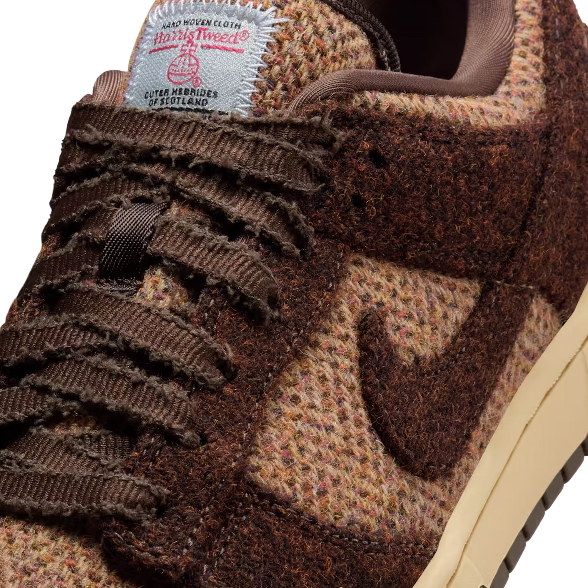 Оригінальна x Harris Tweed Womens Dunk Low "Sesame" Shoes NIKE – збільшений вид