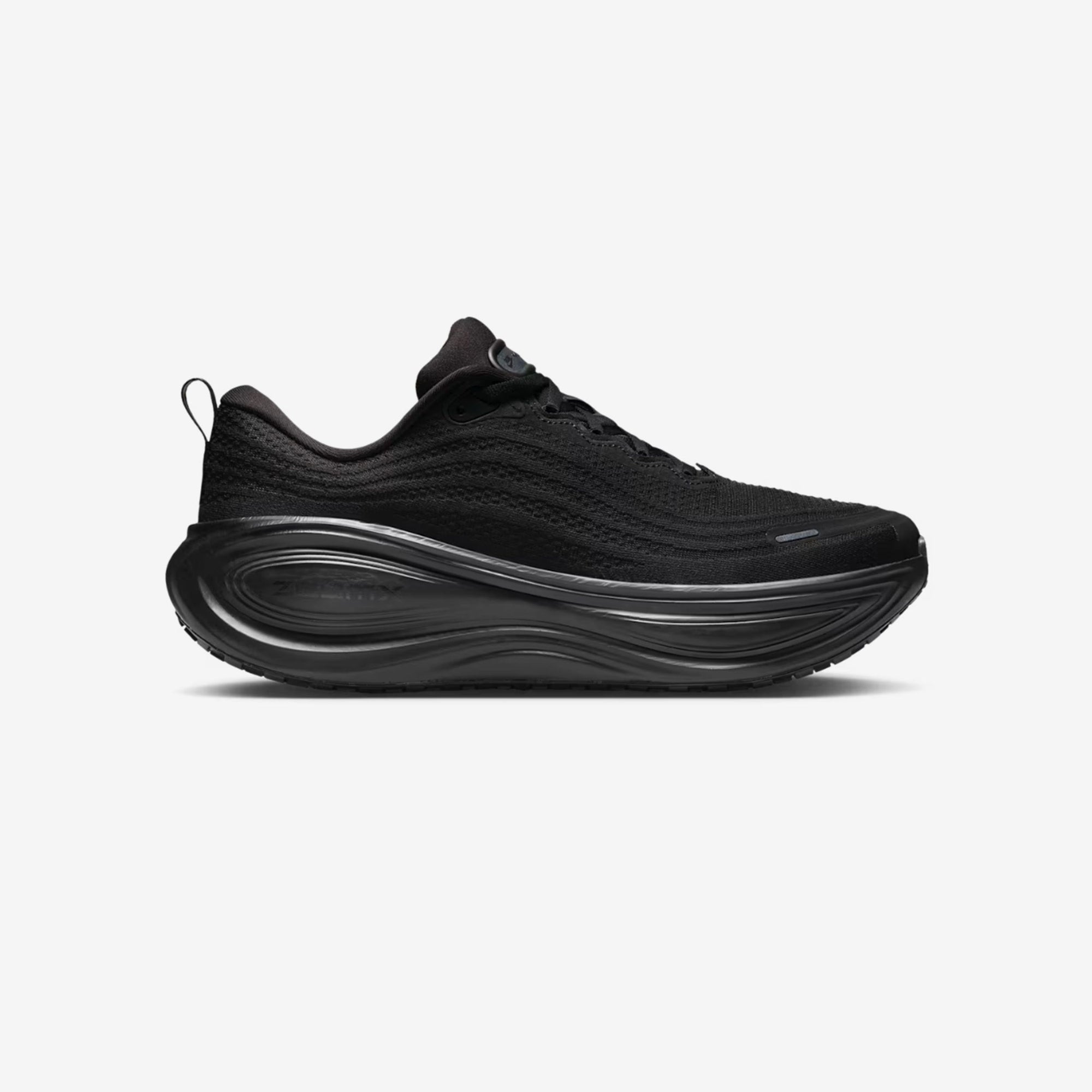 Vomero Plus Nike оригінал – Купити в Україні – боковий вид