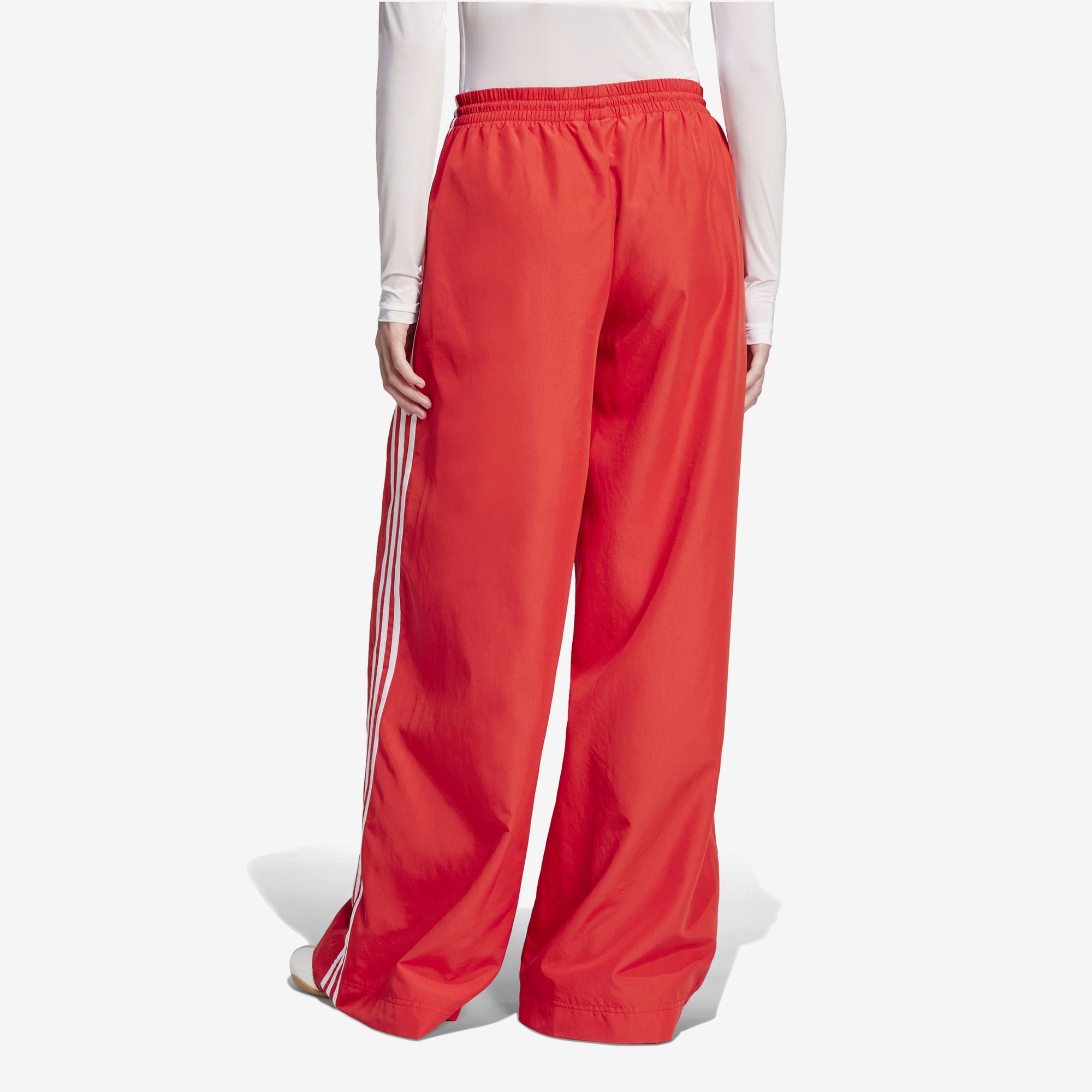 Оригінальна Wmns Adilenium Season 3 Oversized Track Pant Adidas – детальний вид