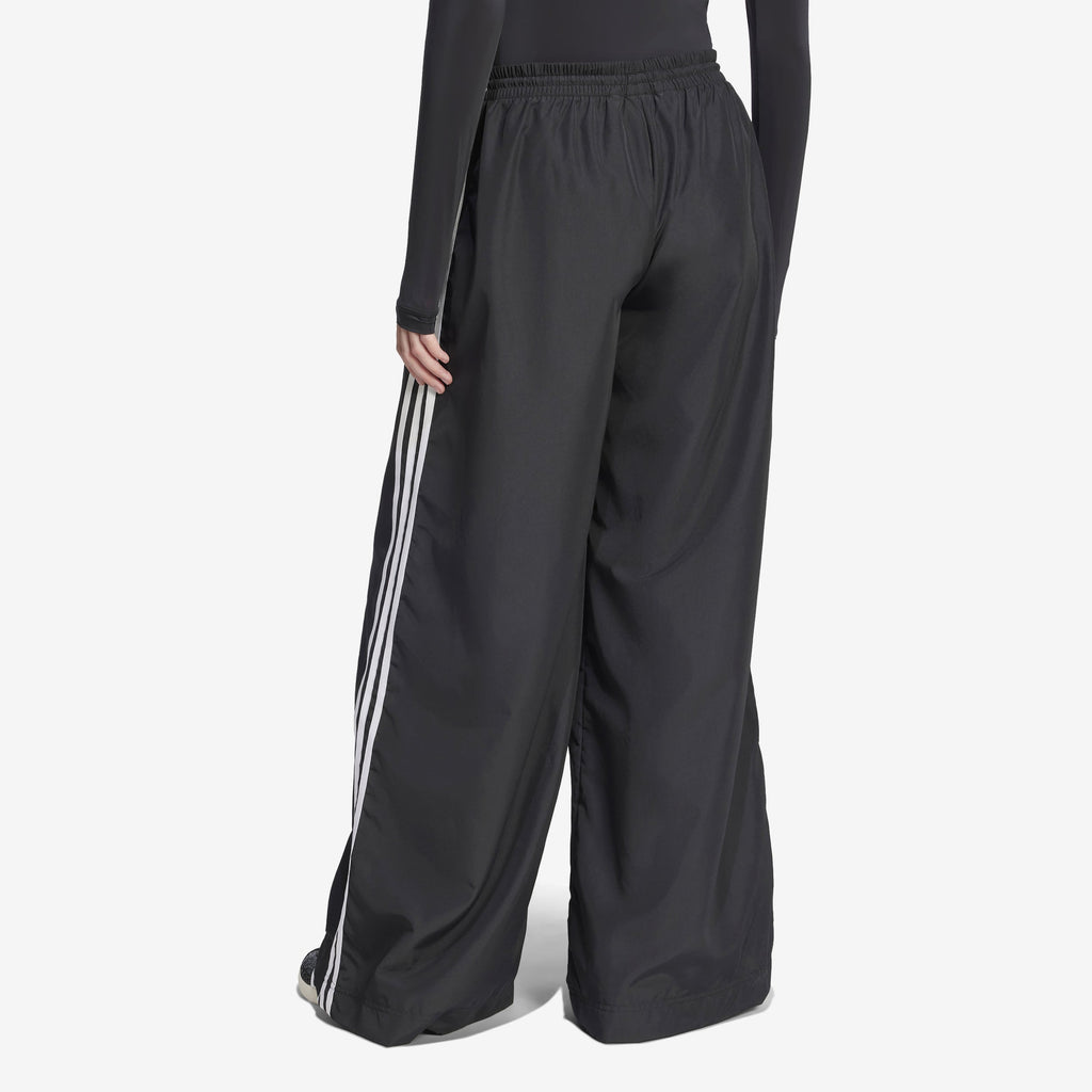 Оригінальна Wmns Adilenium Season 3 Oversized Track Pant Adidas – детальний вид