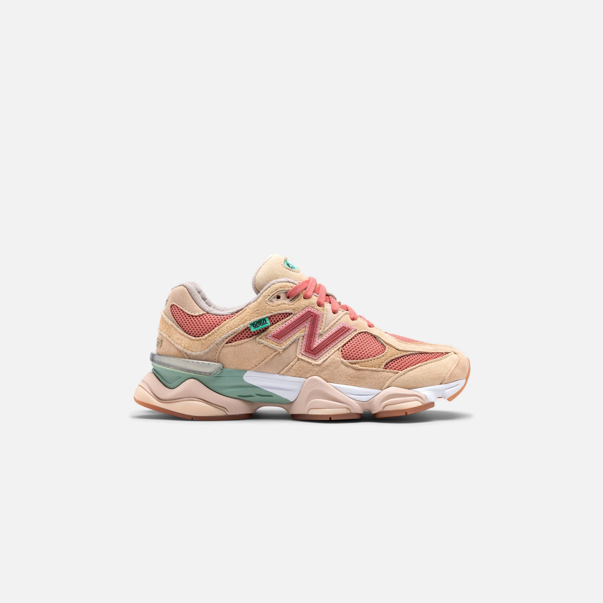 Оригінальна X Joe Freshgoods 9060 Ivory Cream New balance – боковий вид