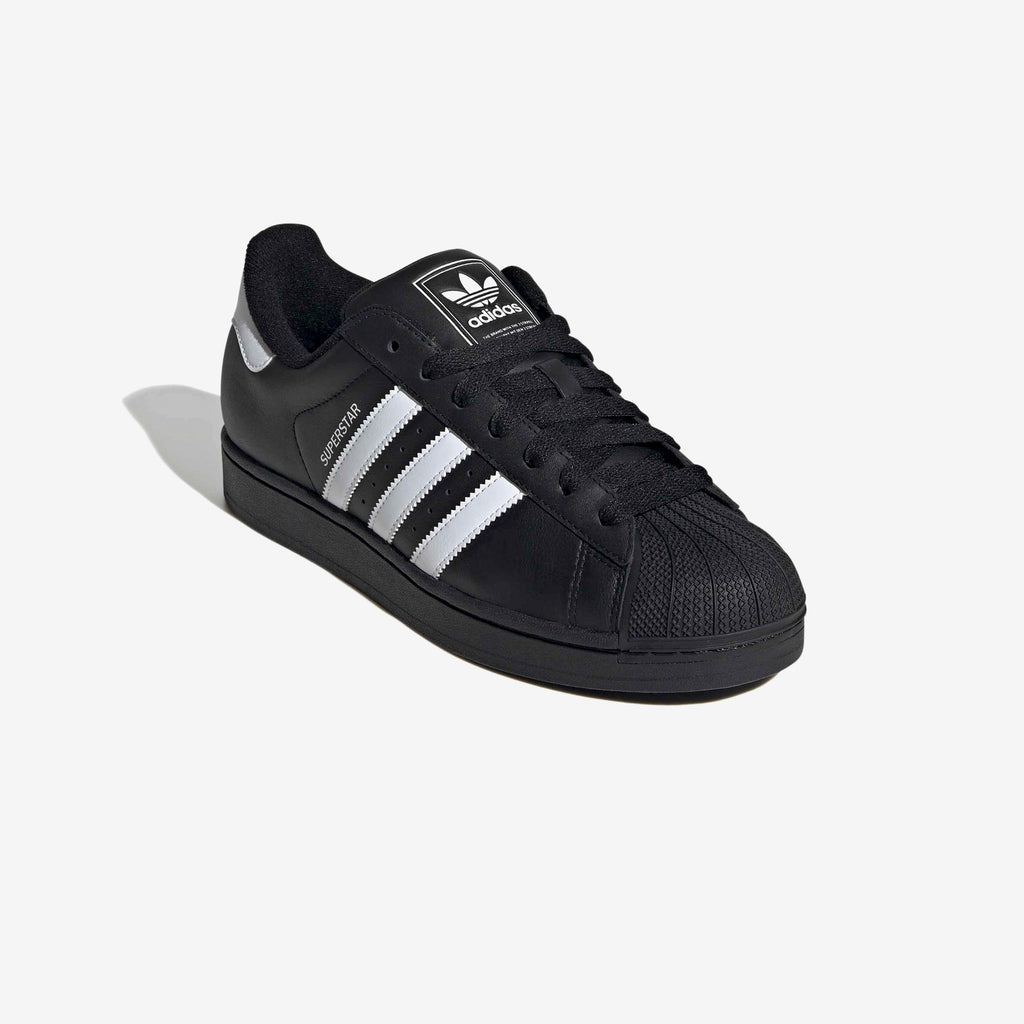 Оригінальна Superstar II Adidas – вид ззаду