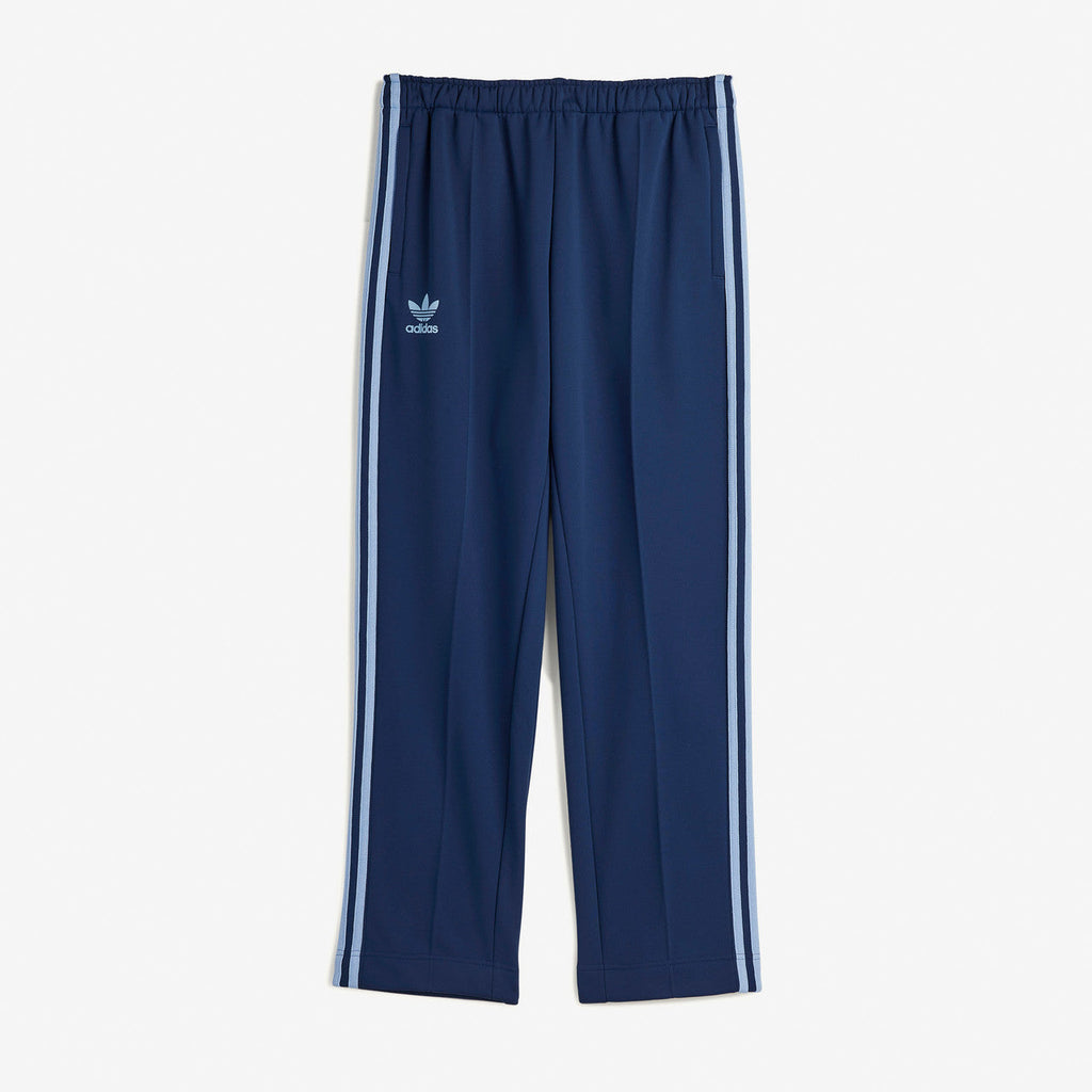 Оригінальна Trackpant X Wales Bonner Adidas – боковий вид