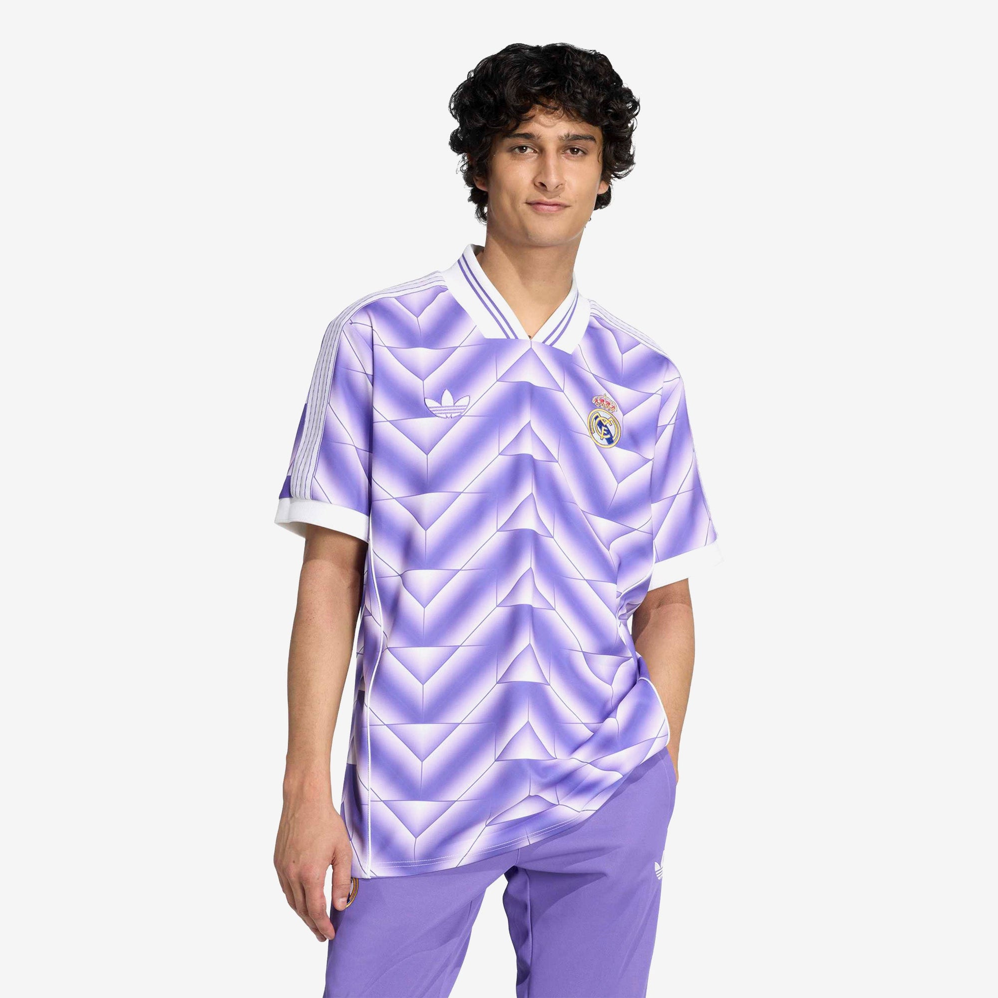 Оригінальна Real Madrid Lifestyler Jersey Adidas – детальний вид - ADIDAS