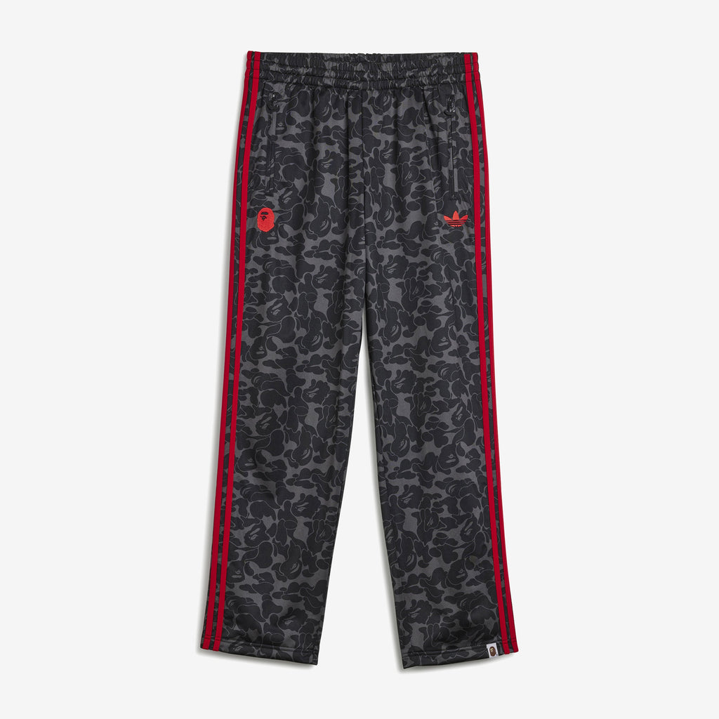 Оригінальна Firebird Track Pant X Bape Adidas – боковий вид