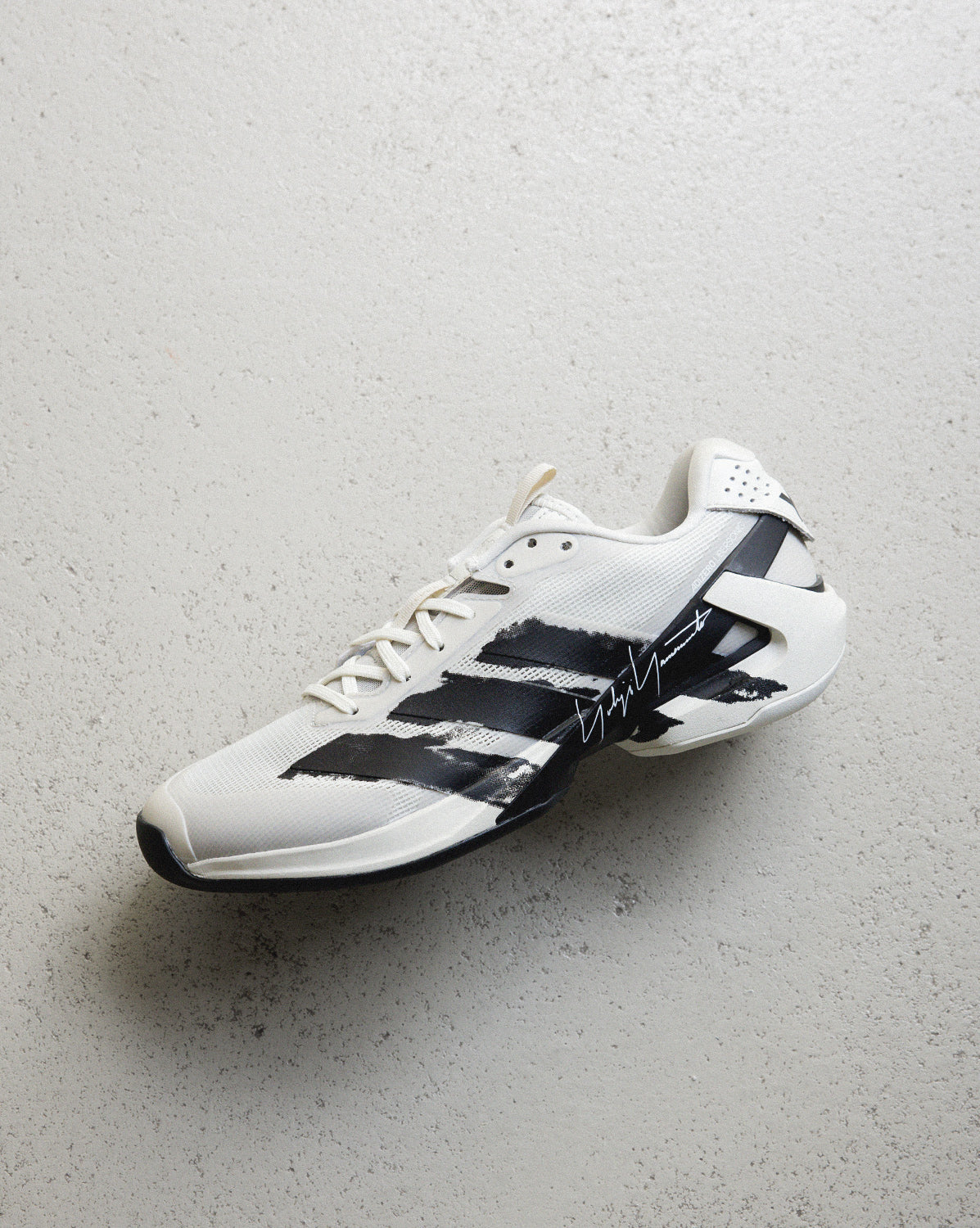 Adizero Ubersonic 5m Adidas оригінал – Купити в Україні – вид ззаду - ADIDAS