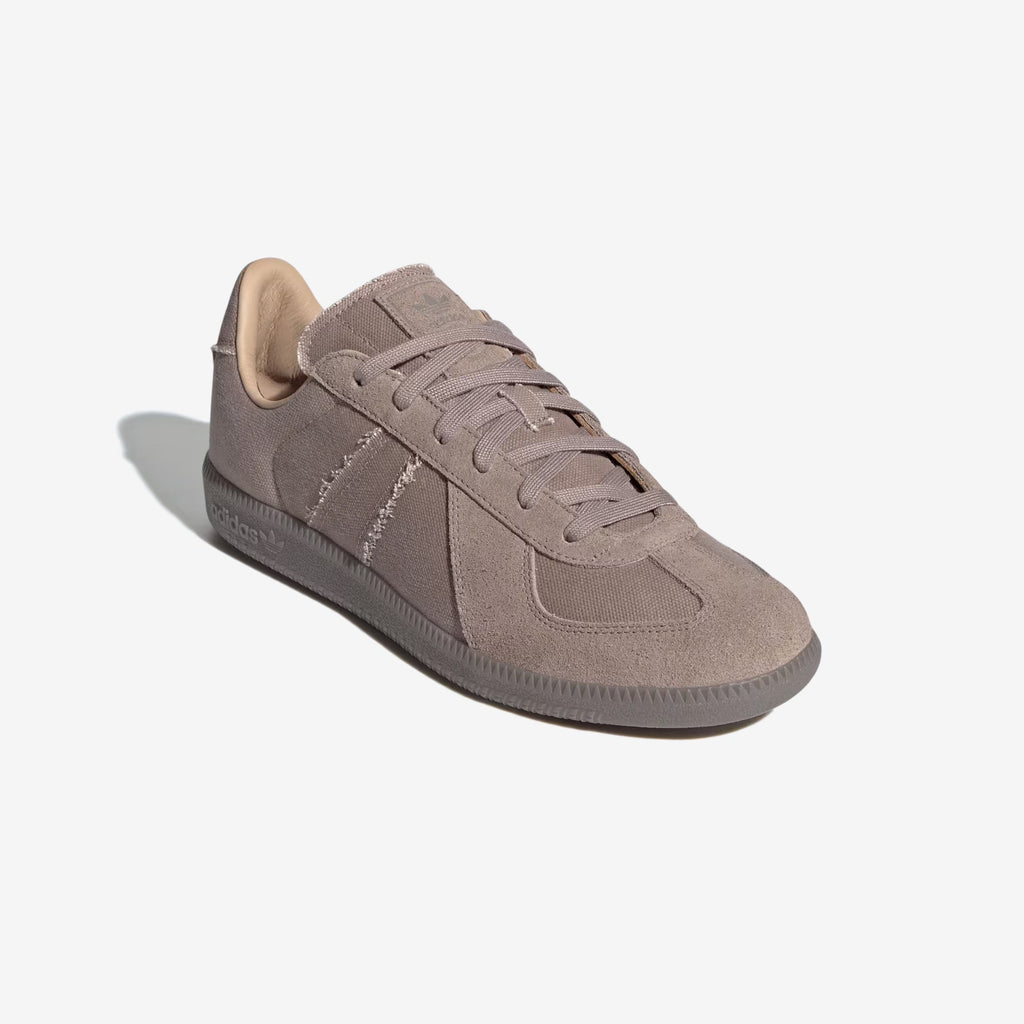 Оригінальна Bw Army Adidas – вид ззаду