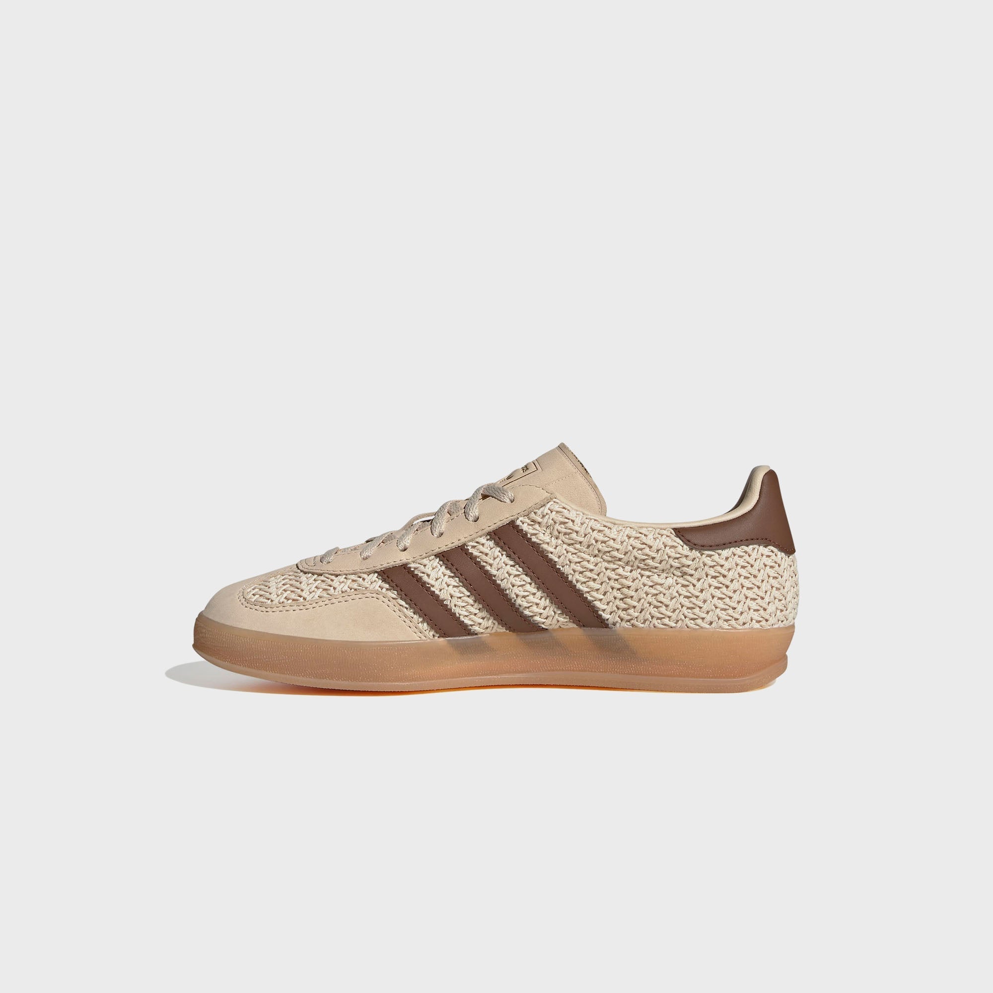 Gazelle Indoor Sand Strata Adidas оригінал – Купити в Україні – детальний вид - ADIDAS