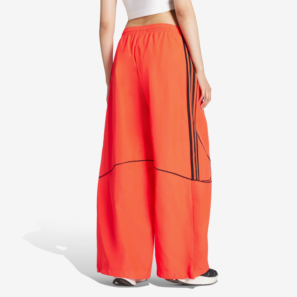 Оригінальна Wmns Teamgeist Adicolor Woven Track Pant Adidas – детальний вид