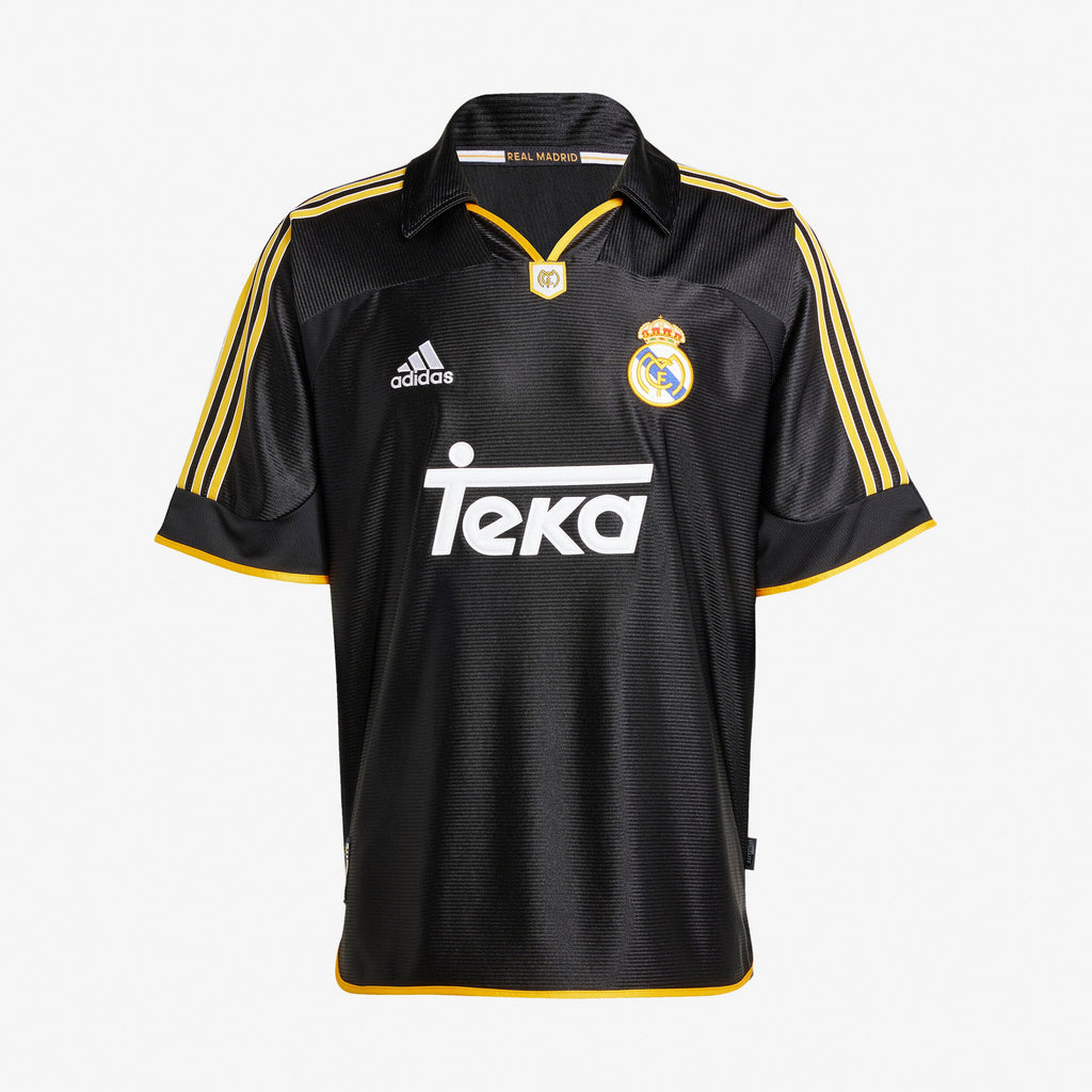 Оригінальна Real Madrid 99 Adidas – боковий вид