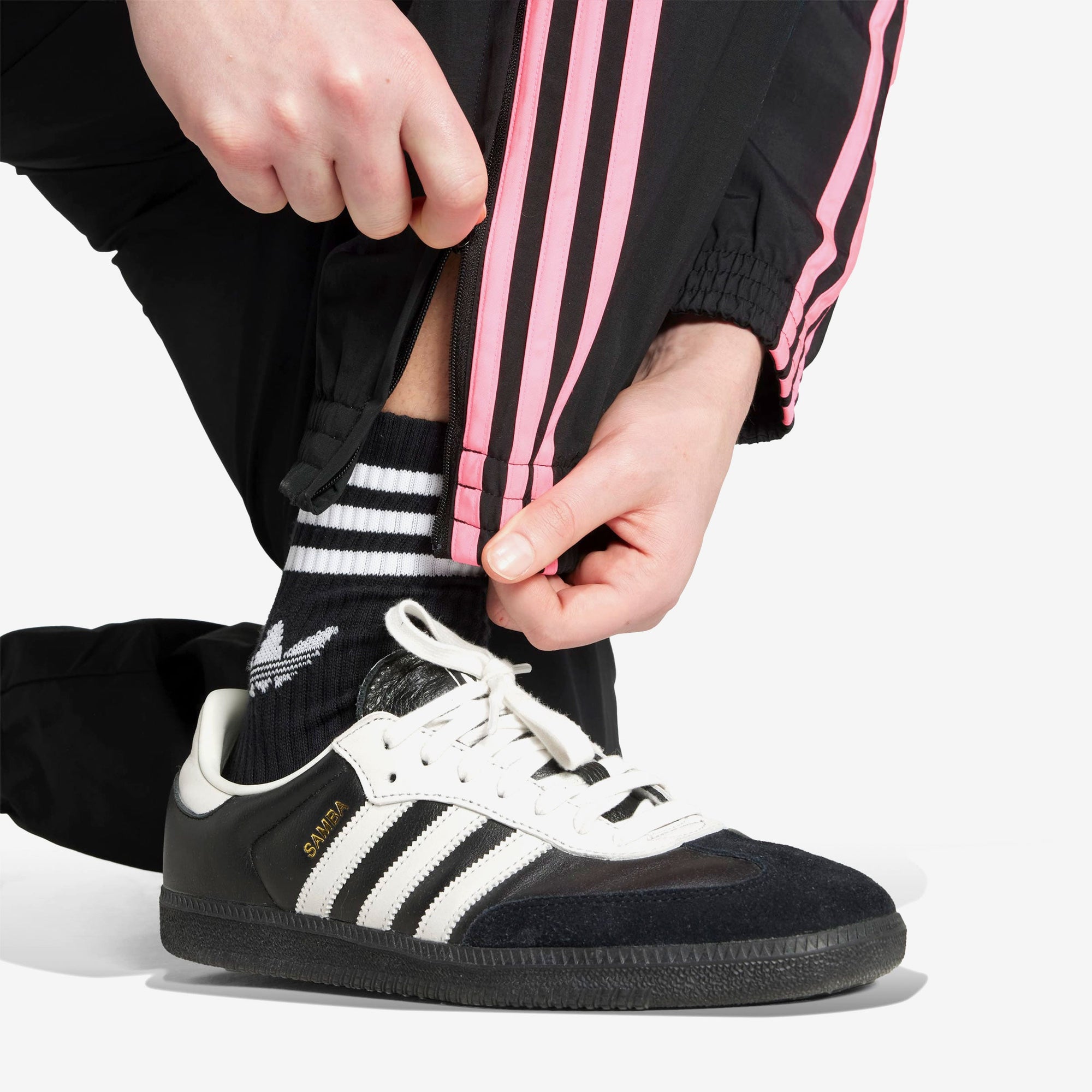Firebird Adicolor Woven Track Pant Adidas оригінал – Купити в Україні – збільшений вид - ADIDAS