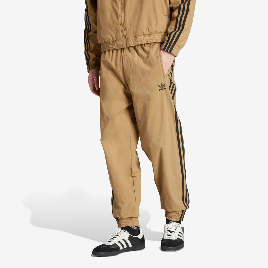 Firebird Adicolor Woven Track Pant Adidas оригінал – Купити в Україні – вид ззаду