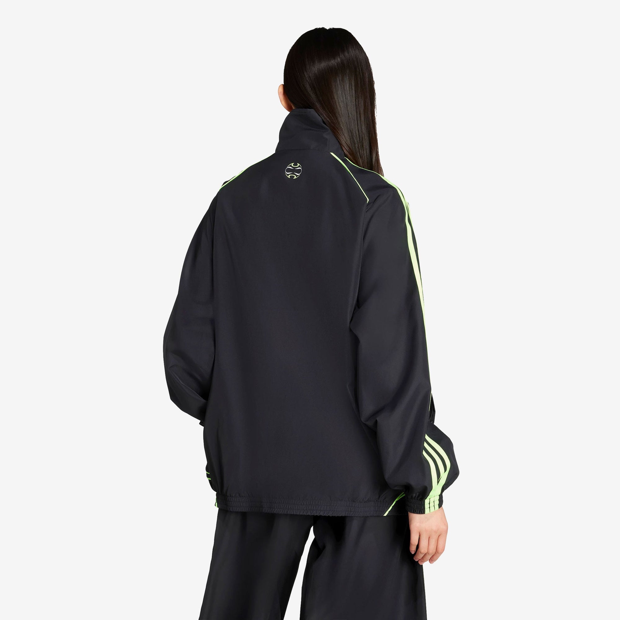 Wmns Teamgeist Adicolor Woven Track Top Adidas – Гарантія оригінальності – детальний вид