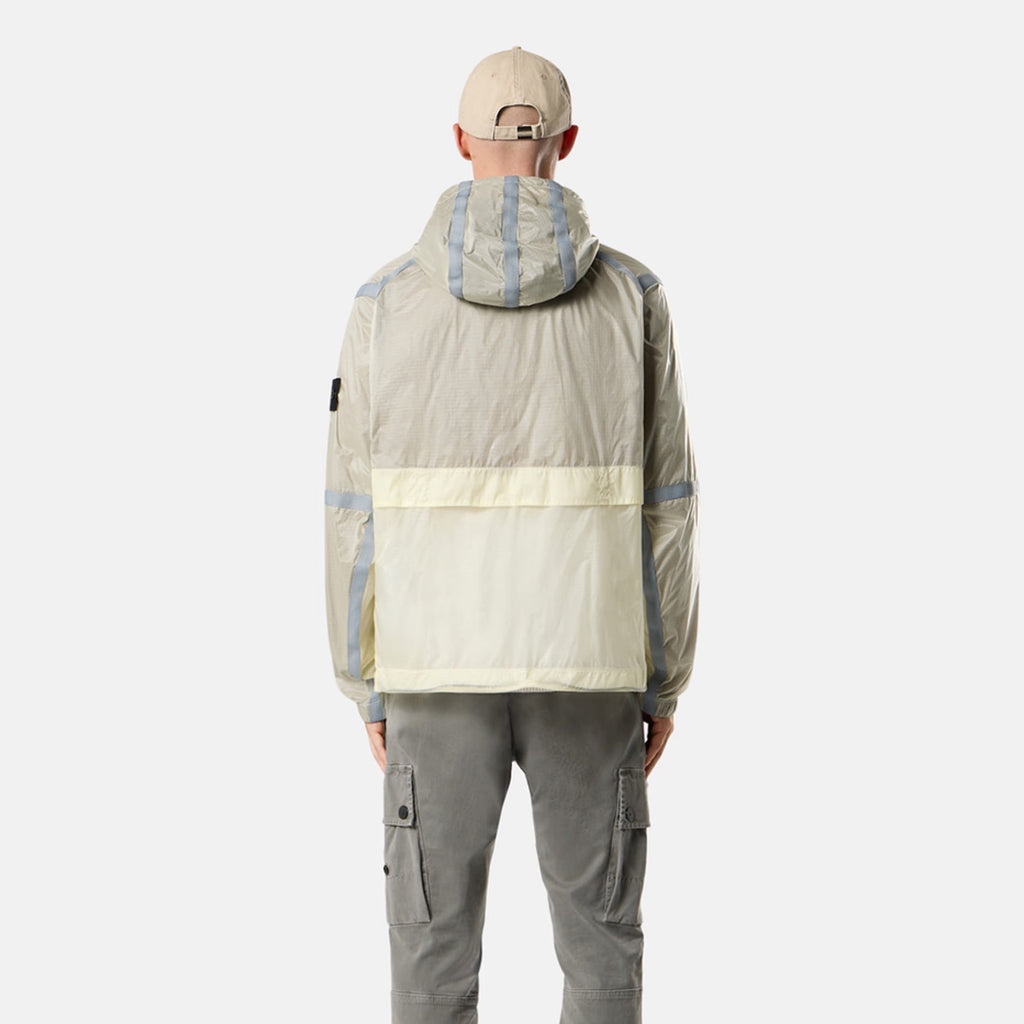 Оригінальна Mens Ripstop Light HT Nylon Jacket STONE ISLAND – детальний вид