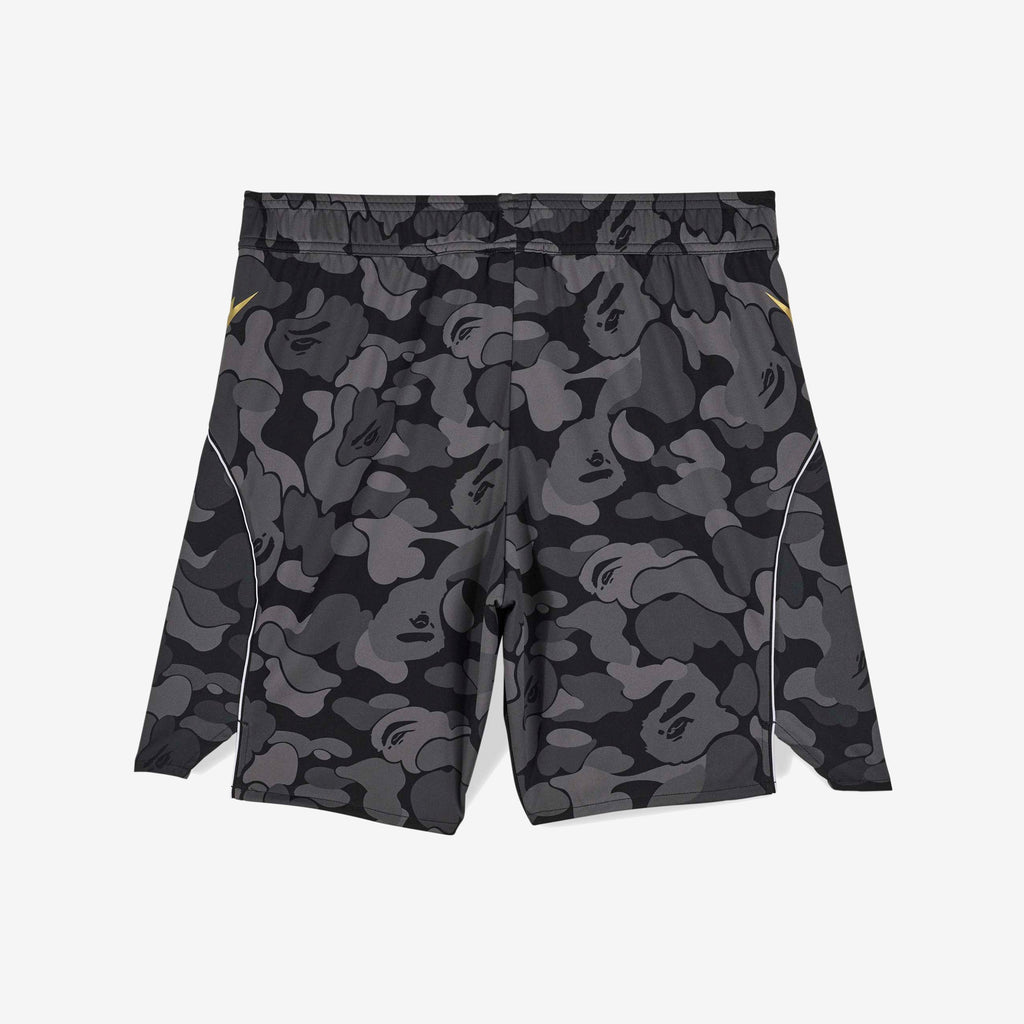 Оригінальна Football Shorts X Bape Adidas – вид ззаду
