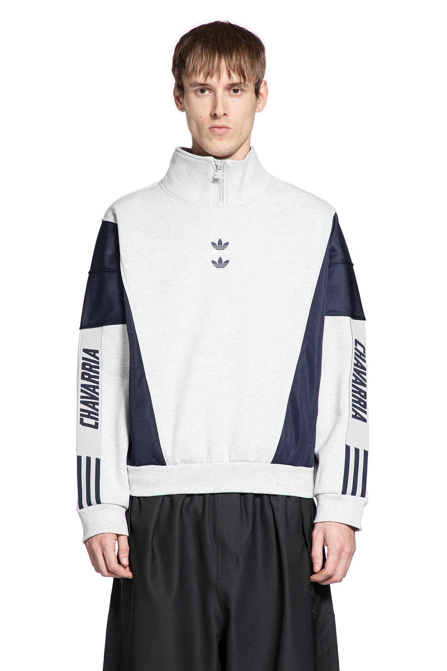 Оригінальна Chavarria Mock Neck Sweatshirt Adidas – вид ззаду - ADIDAS