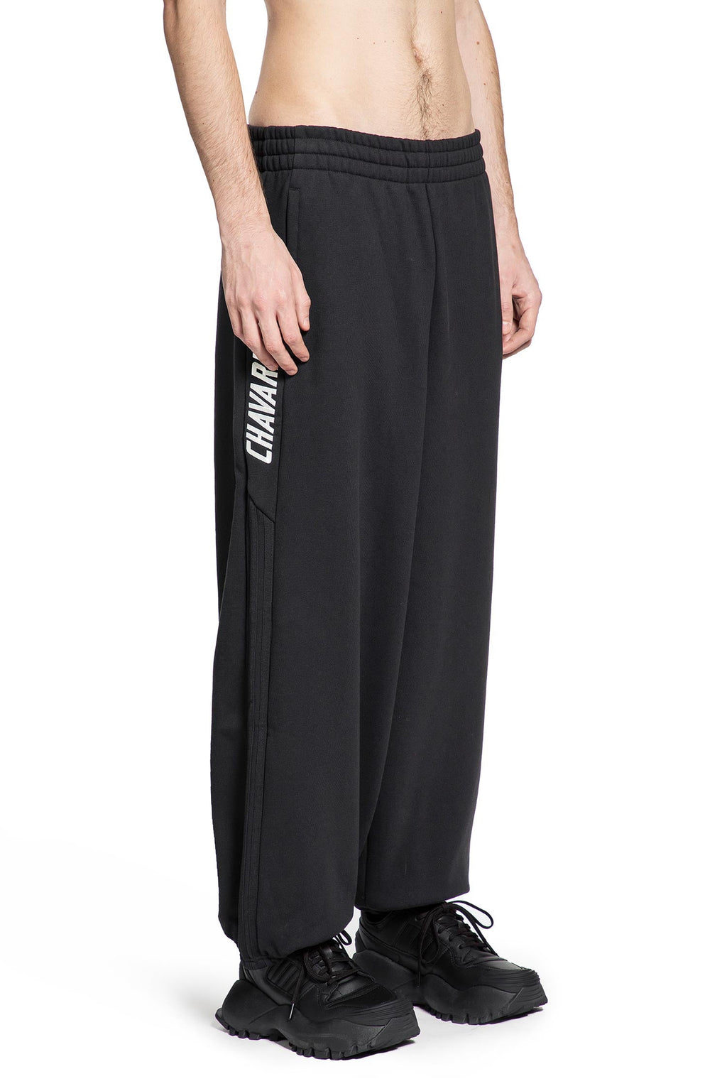 Chavarria Heavyweight Sweatpants Adidas – Гарантія оригінальності – детальний вид