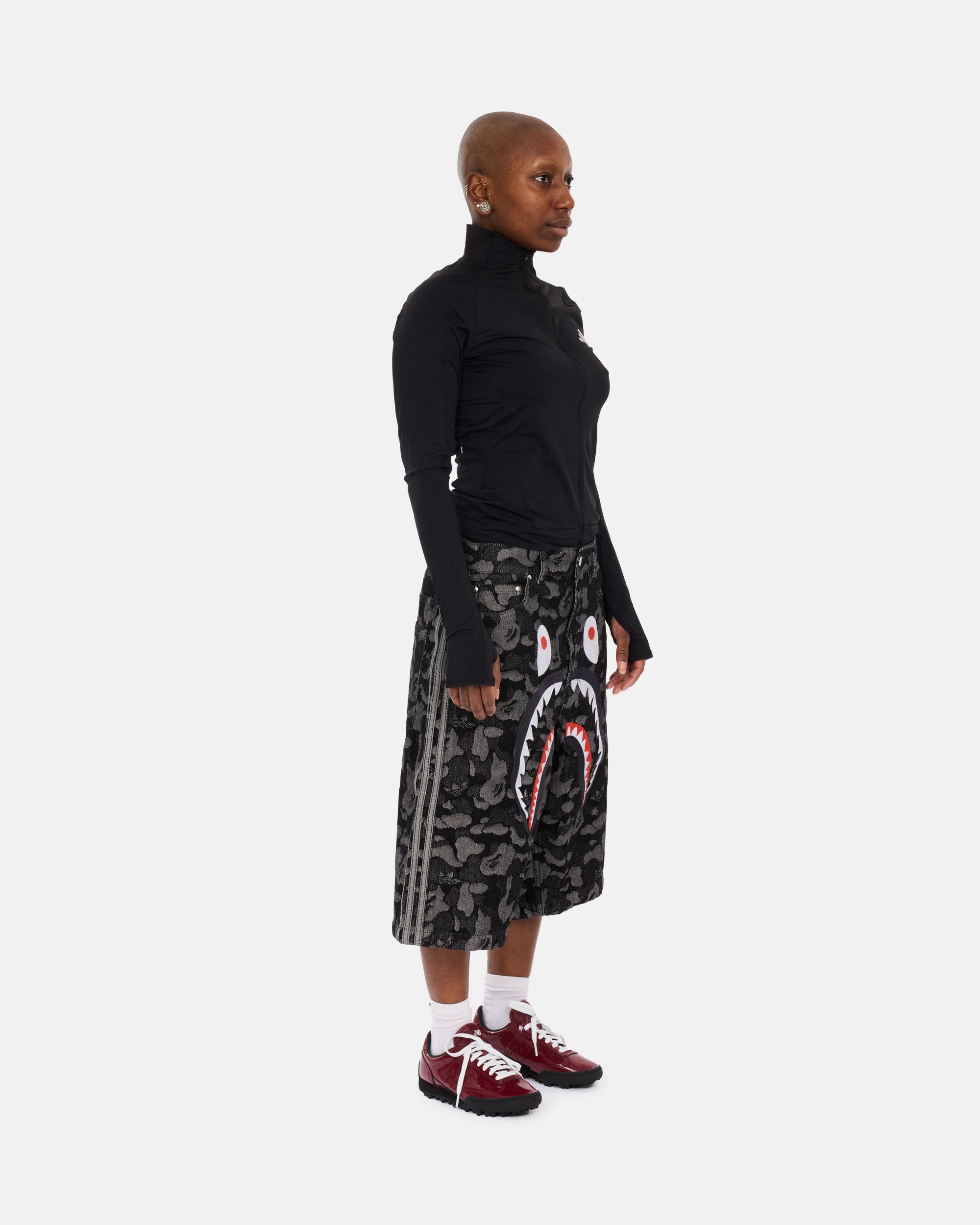 X Bape Denim Jorts Adidas – Гарантія оригінальності – збільшений вид - ADIDAS