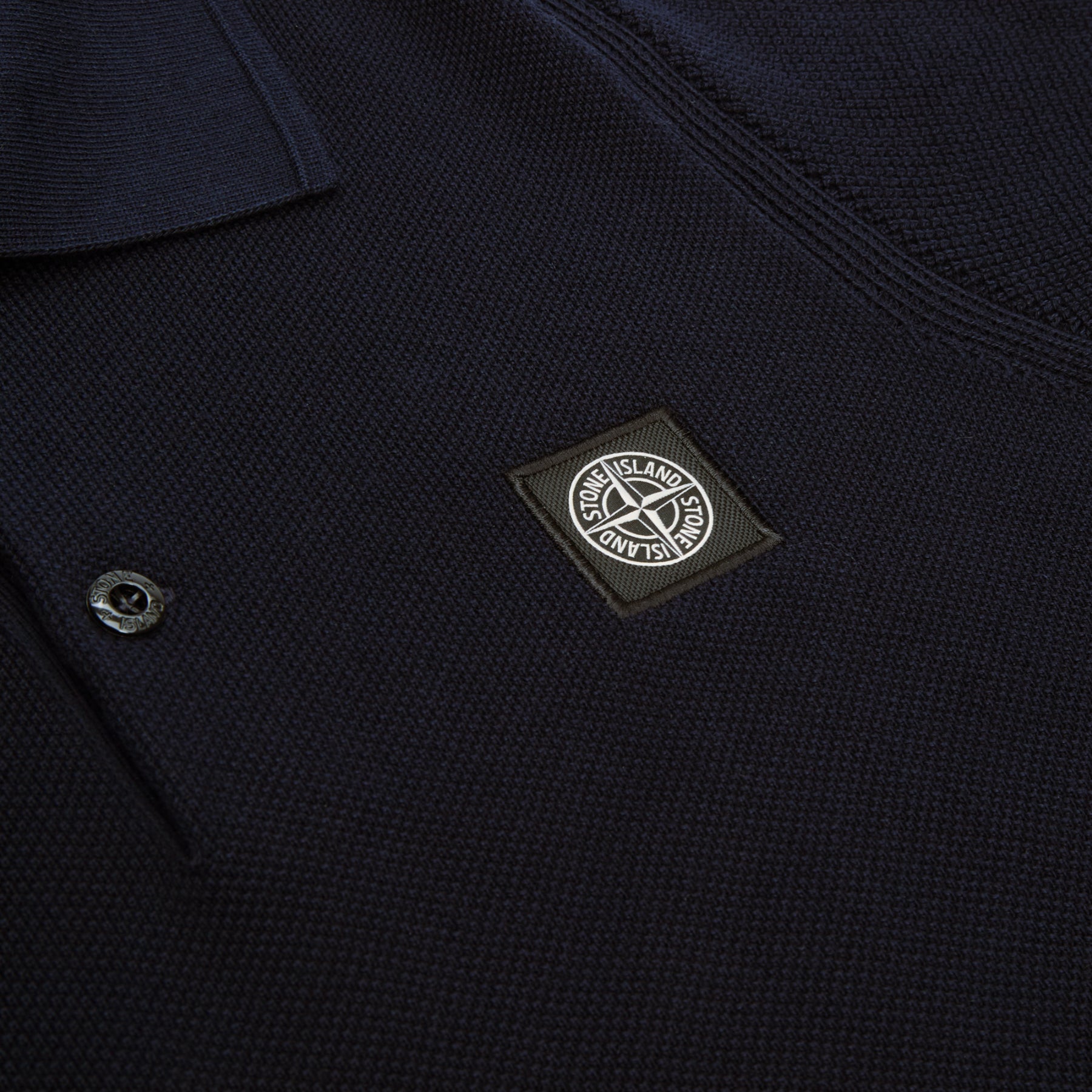 Оригінальна Ss Polo Stone island – збільшений вид