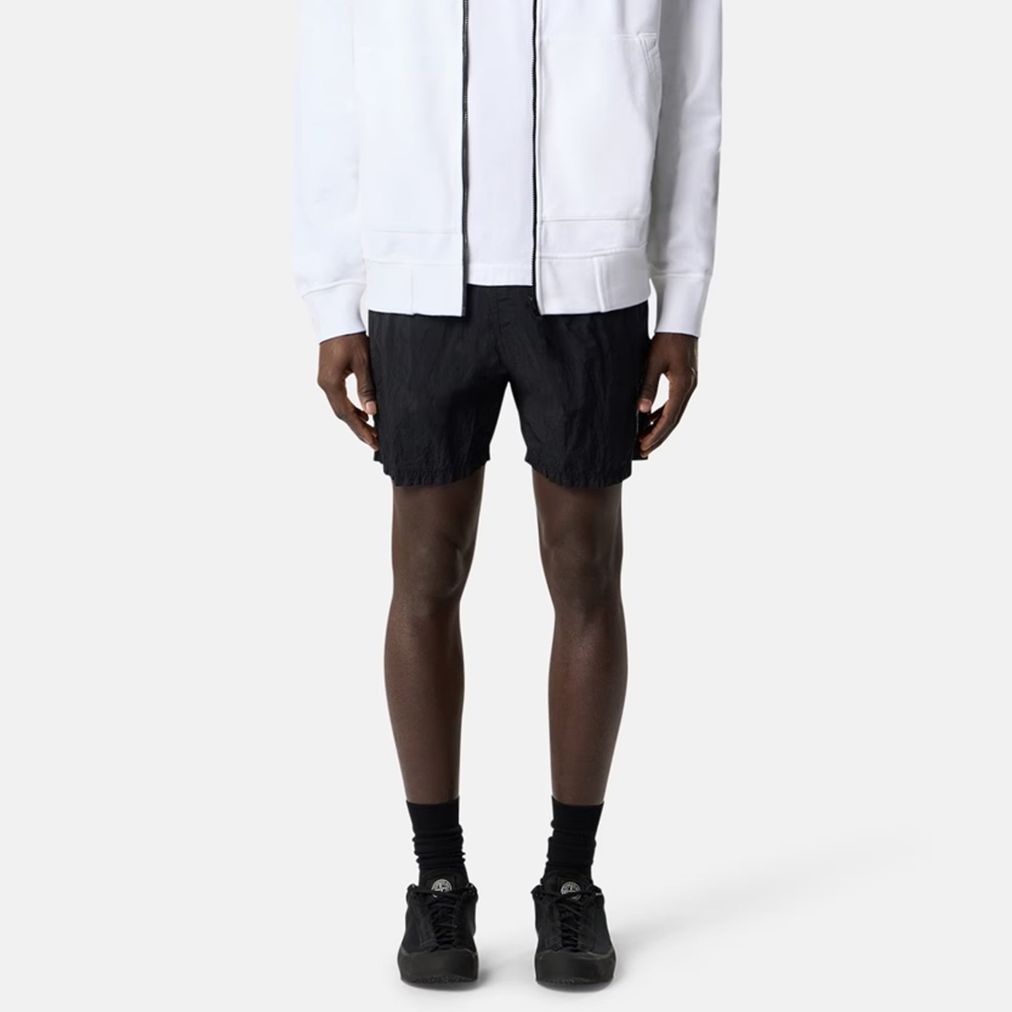 Mens Nylon Metal Shorts Stone island оригінал – Купити в Україні – вид ззаду