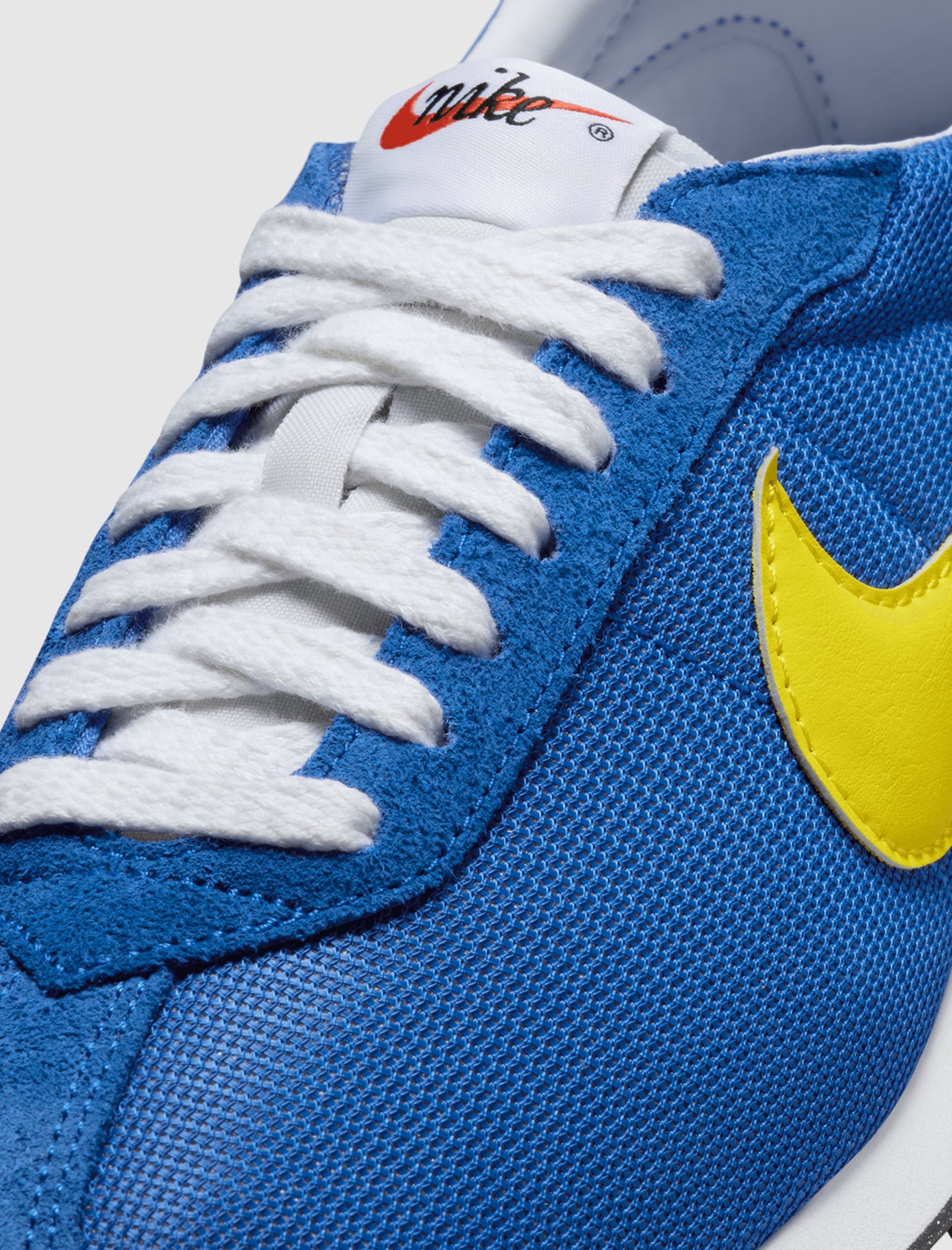 LD-1000 Game Royal Nike – Гарантія оригінальності – вид ззаду