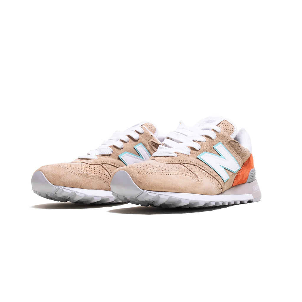 Оригінальна Men 1300 New balance – вид ззаду