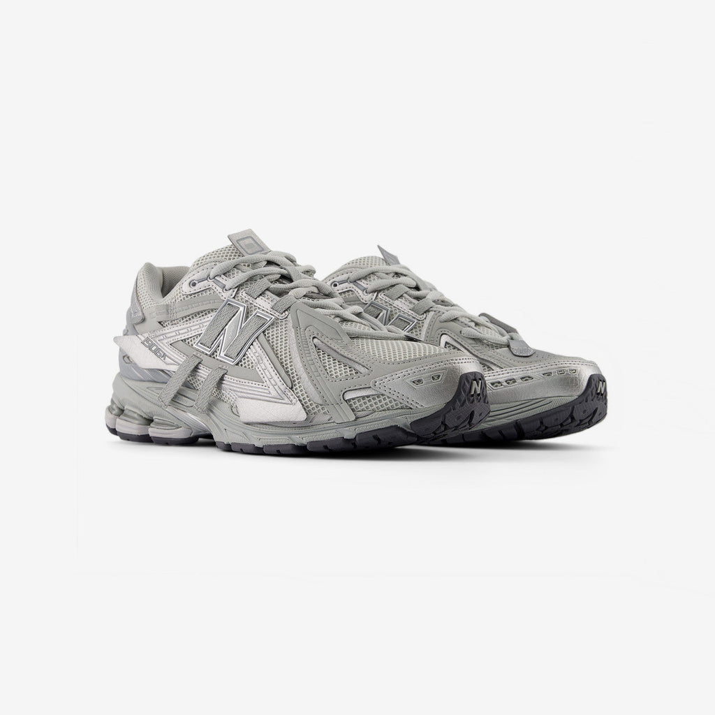 1906 New balance оригінал – Купити в Україні – вид ззаду