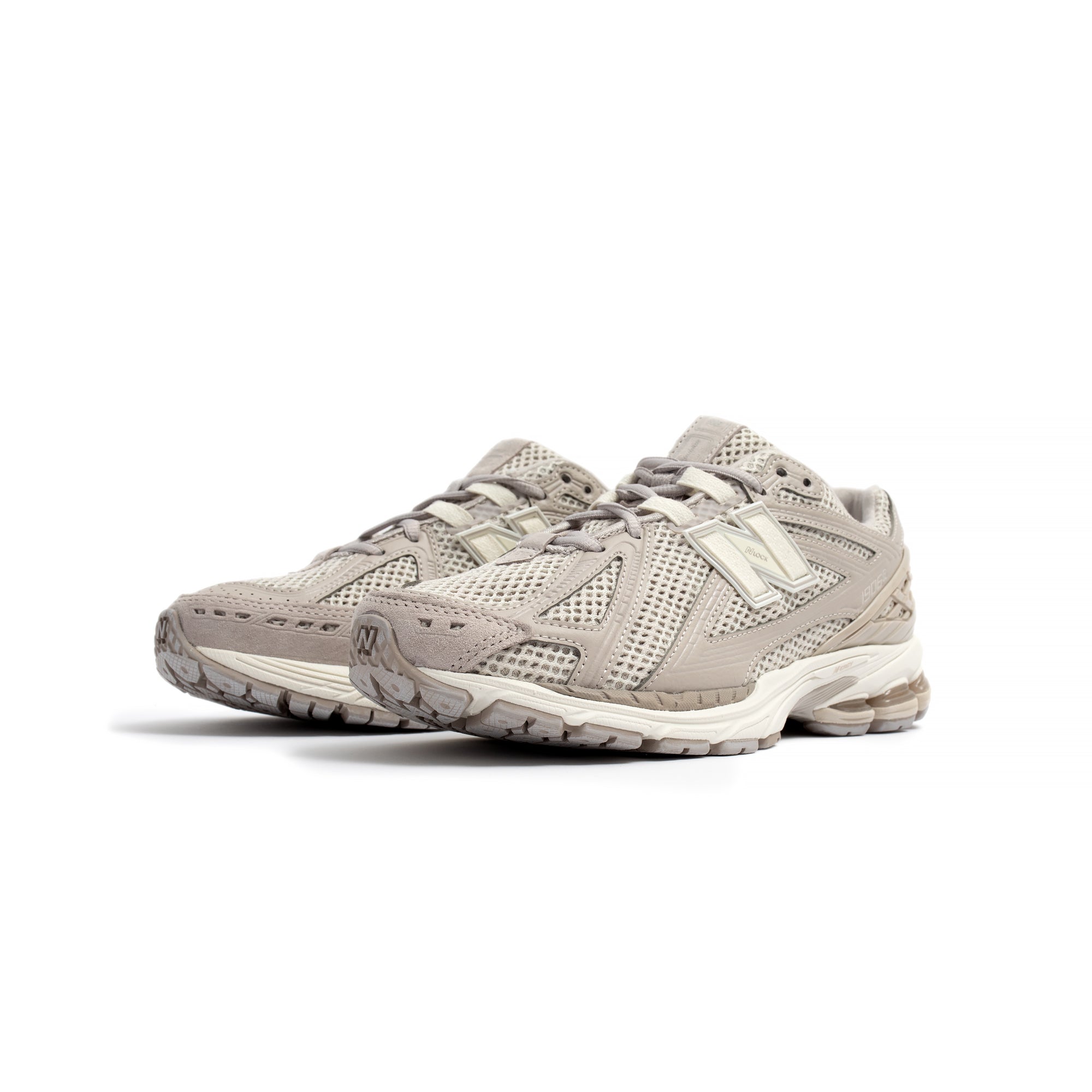 1906r Grey Days Shoes New balance – Гарантія оригінальності – вид ззаду