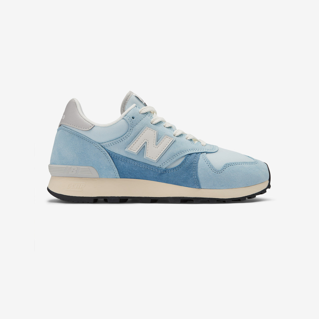 Оригінальна 475 New balance – боковий вид