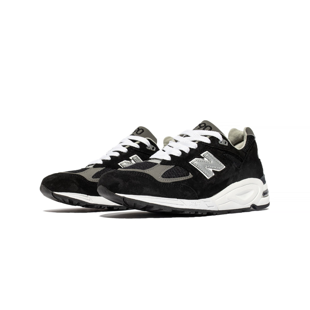 Оригінальна Mens Made In Usa 990v2 Shoes New balance – вид ззаду