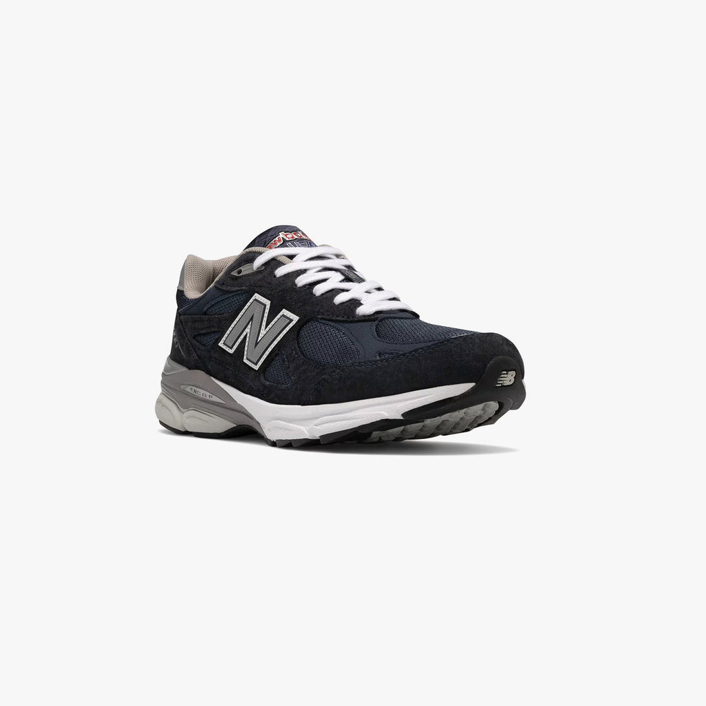 Оригінальна 990v3 New balance – вид ззаду