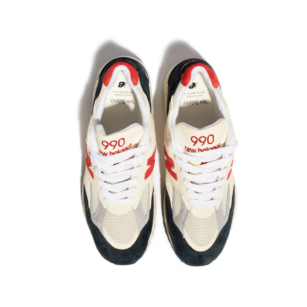 Оригінальна Mens Made In Usa 990v2 Shoes New balance – вид ззаду