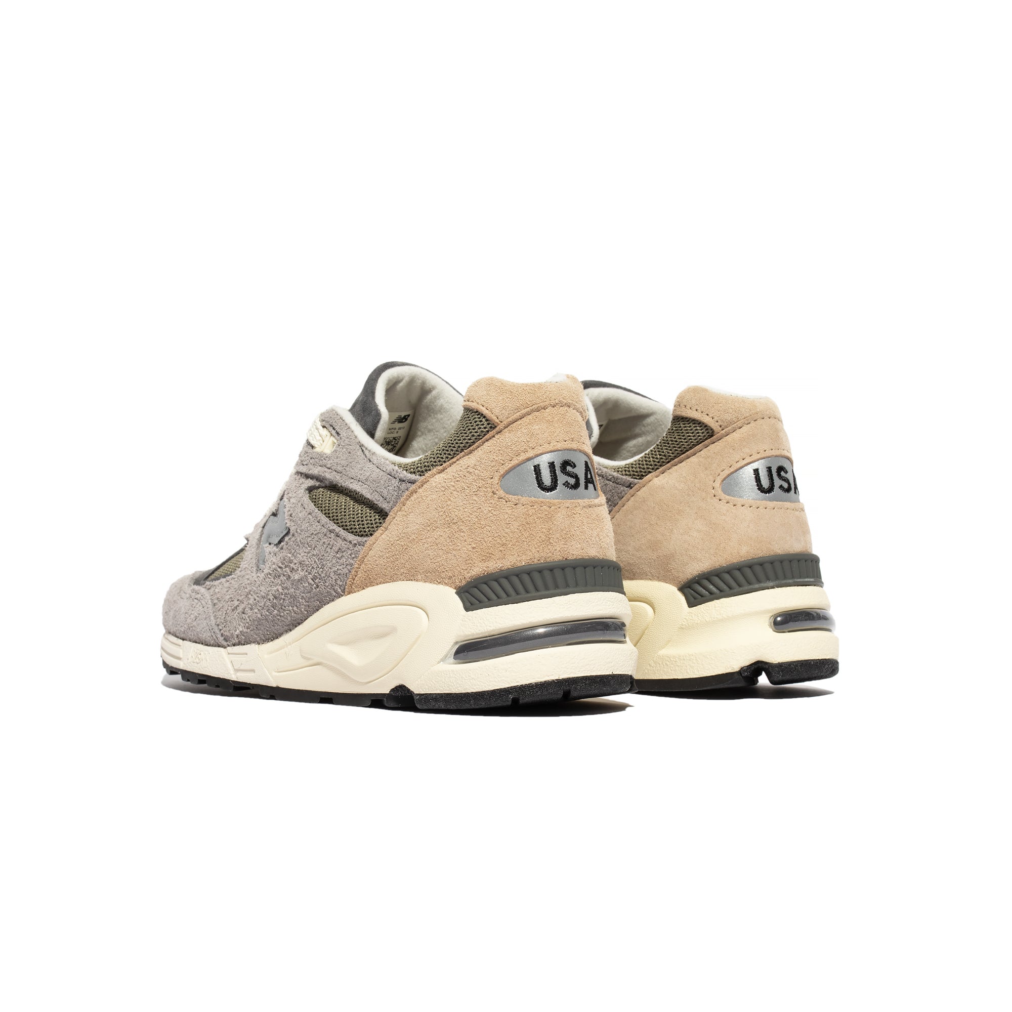 Оригінальна 990v2 Made By Teddy Shoes New balance – детальний вид
