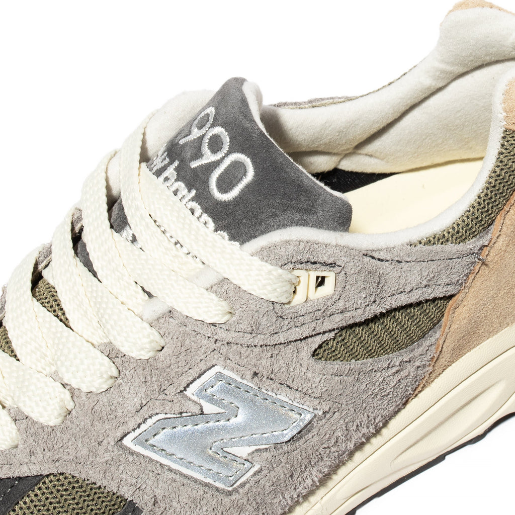 Оригінальна 990v2 Made By Teddy Shoes New balance – збільшений вид