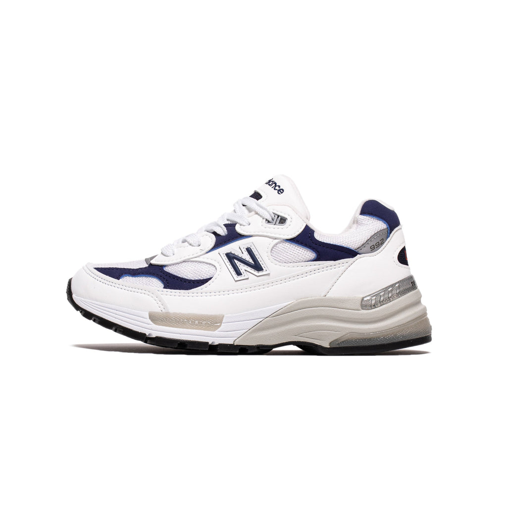 Оригінальна Mens Made Us 992 Shoes White New balance – боковий вид