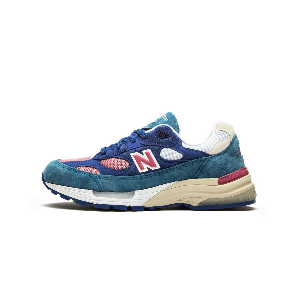 Оригінальна Mens 992 Made In Usa Shoes New balance – боковий вид