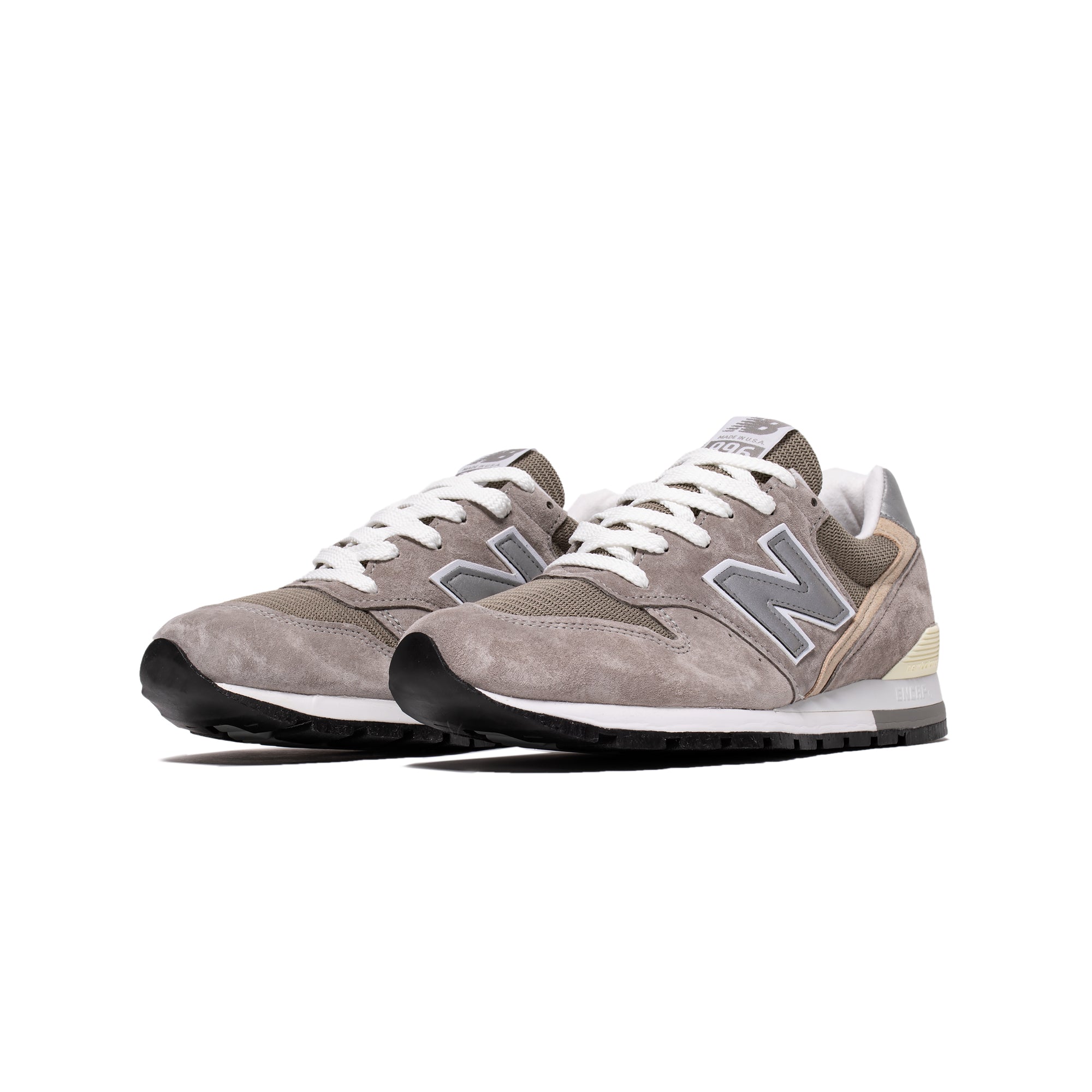 Оригінальна M995dnn New balance – вид ззаду