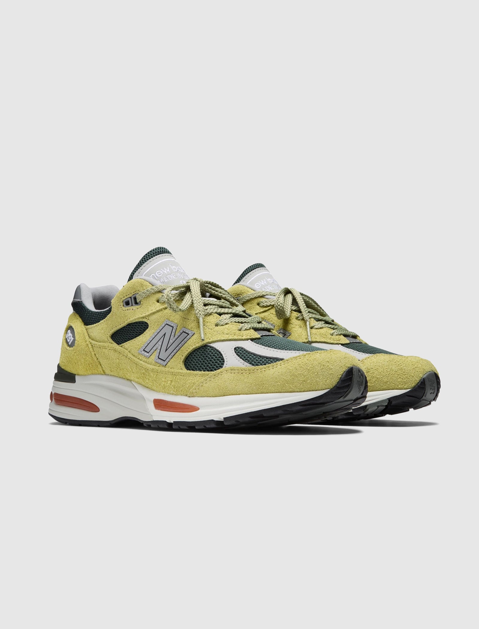 Made In Uk 991 V2 Beechnut New balance – Гарантія оригінальності – вид ззаду
