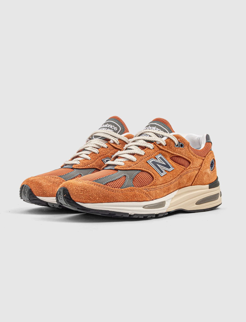 Made In Uk 991 V2 Gold Earth New balance – Гарантія оригінальності – вид ззаду