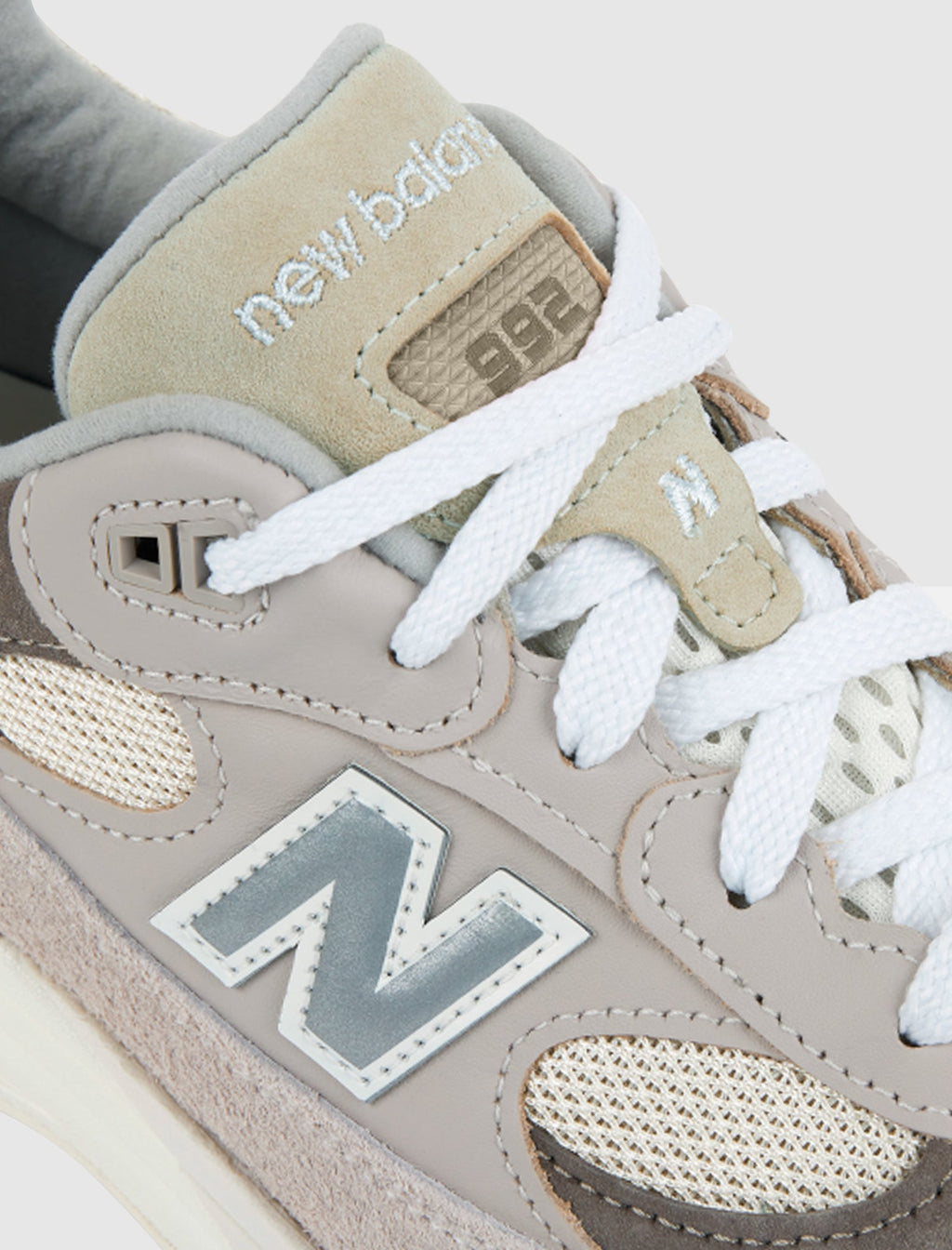 Made In Usa 992 Core Moonrock New balance – Гарантія оригінальності – вид ззаду