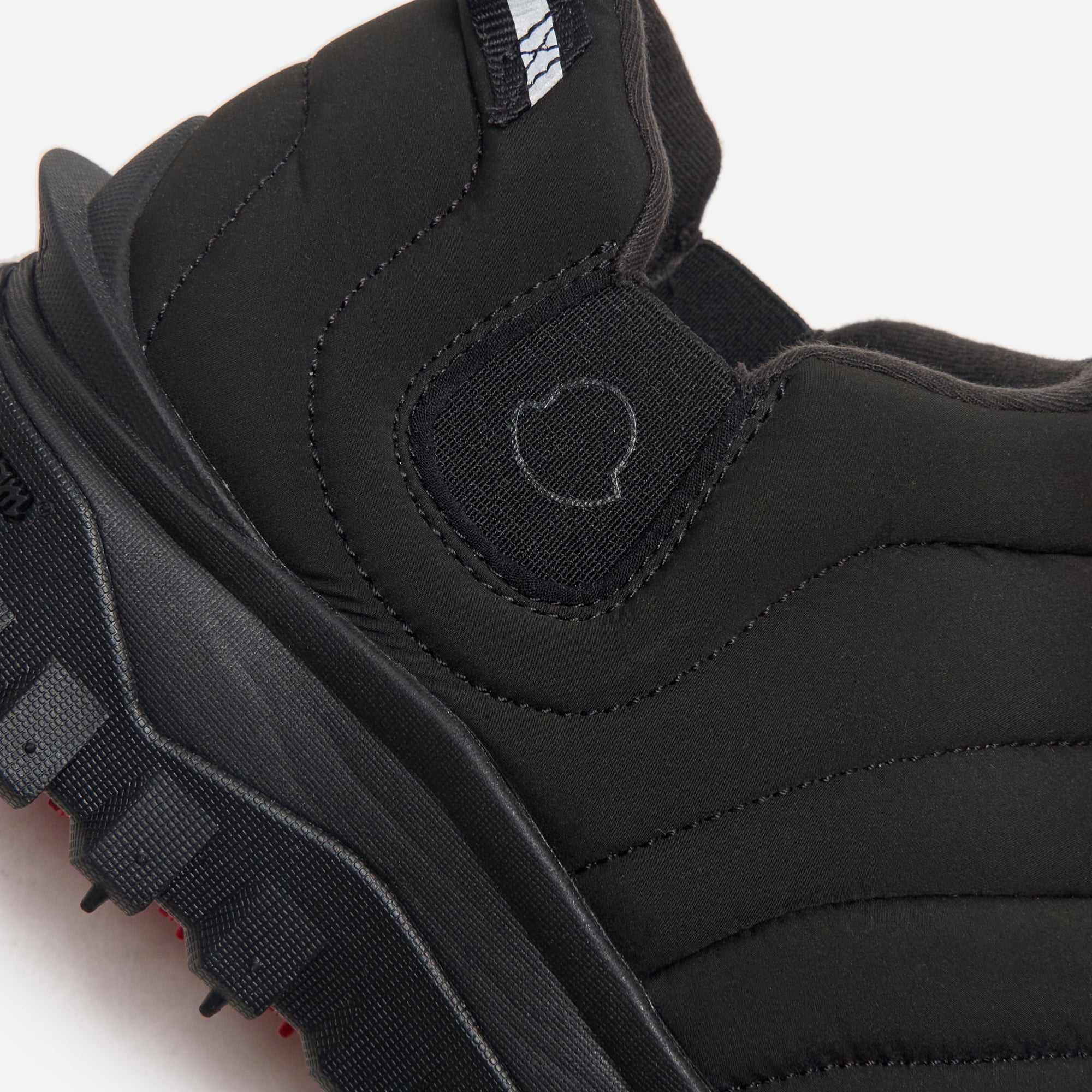 Оригінальна Apres Trail Low Top Sneakers Black Moncler – збільшений вид - MONCLER