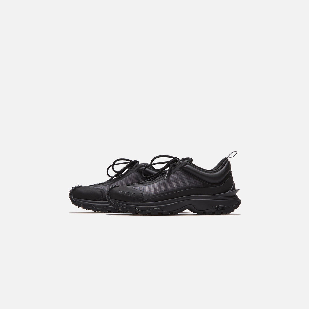 Trailgrip Lite Low Top Sneakers Black Moncler – Гарантія оригінальності – детальний вид