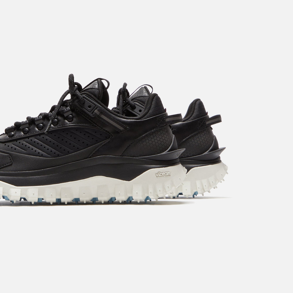 Оригінальна Trailgrip Gtx Low Top Sneakers Black Moncler – детальний вид