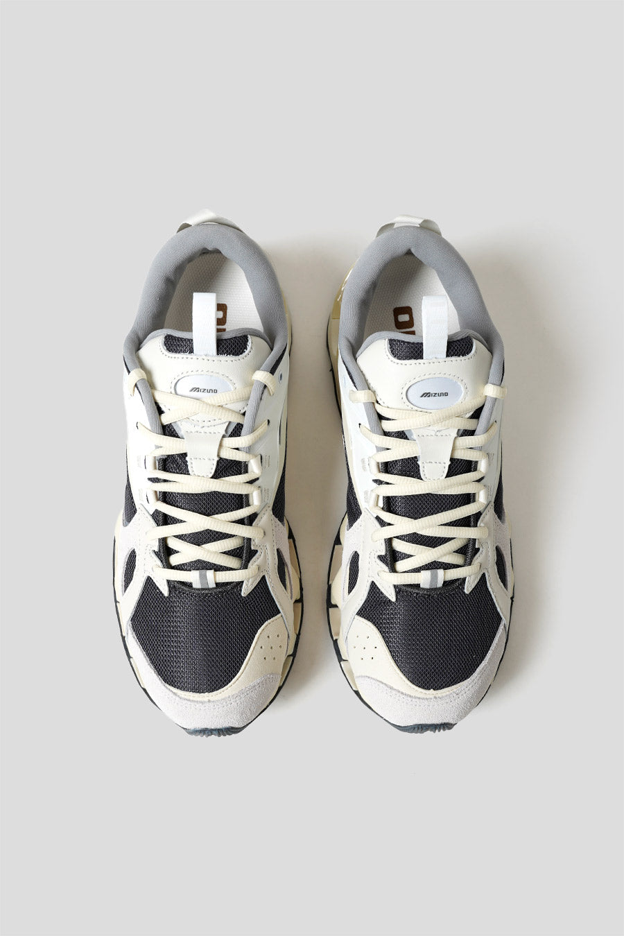 Оригінальна WAVE PROPHECY BETA 2 SNEAKERS DARK SHADOW, WHITE AND SNOW WHITE MIZUNO – вид 7